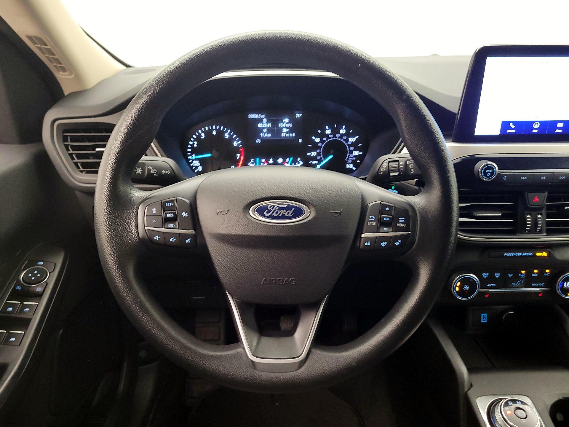 Thumbnail: 2020 Ford Escape - 10