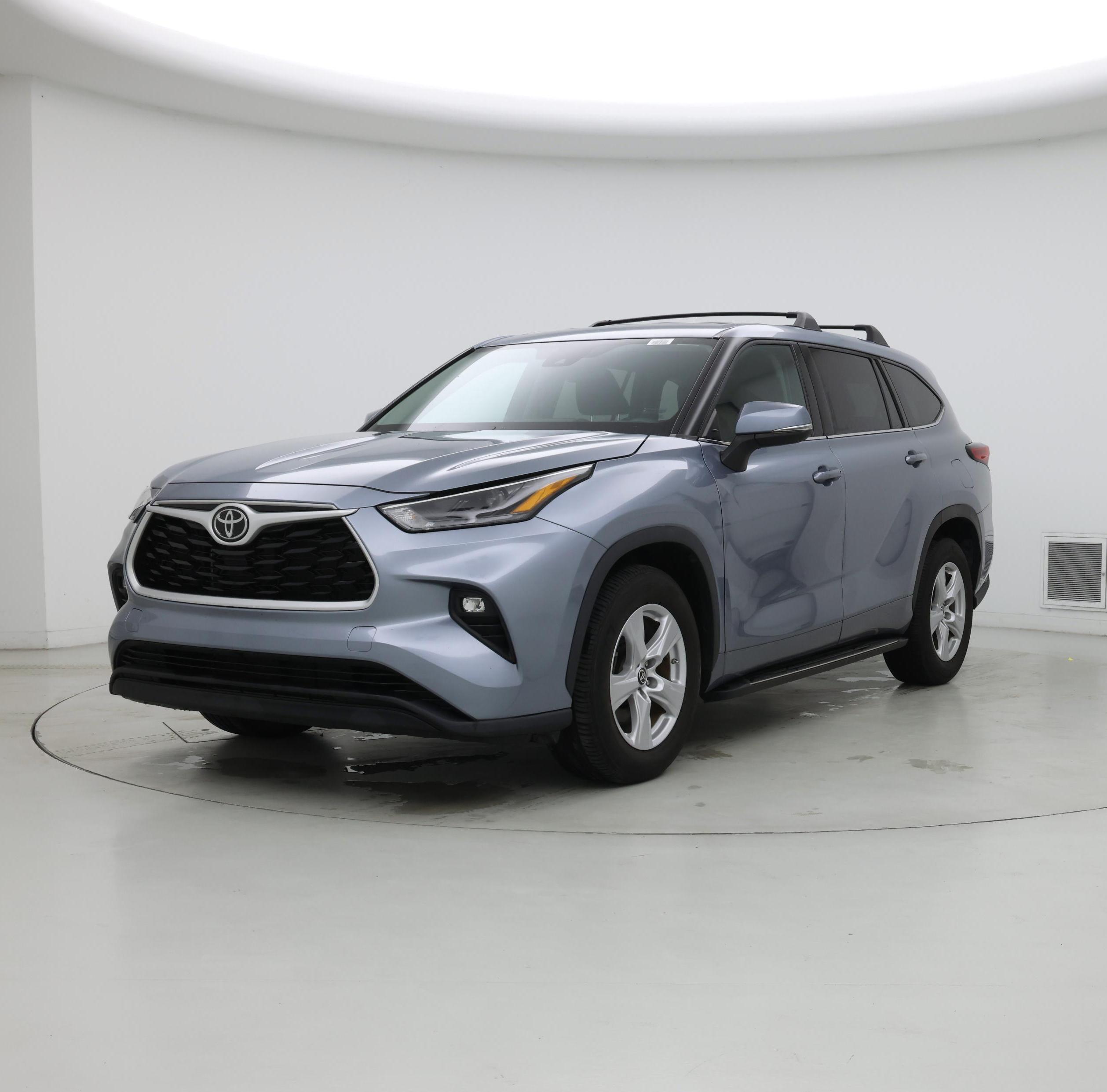 Thumbnail: 2022 Toyota Highlander - 4