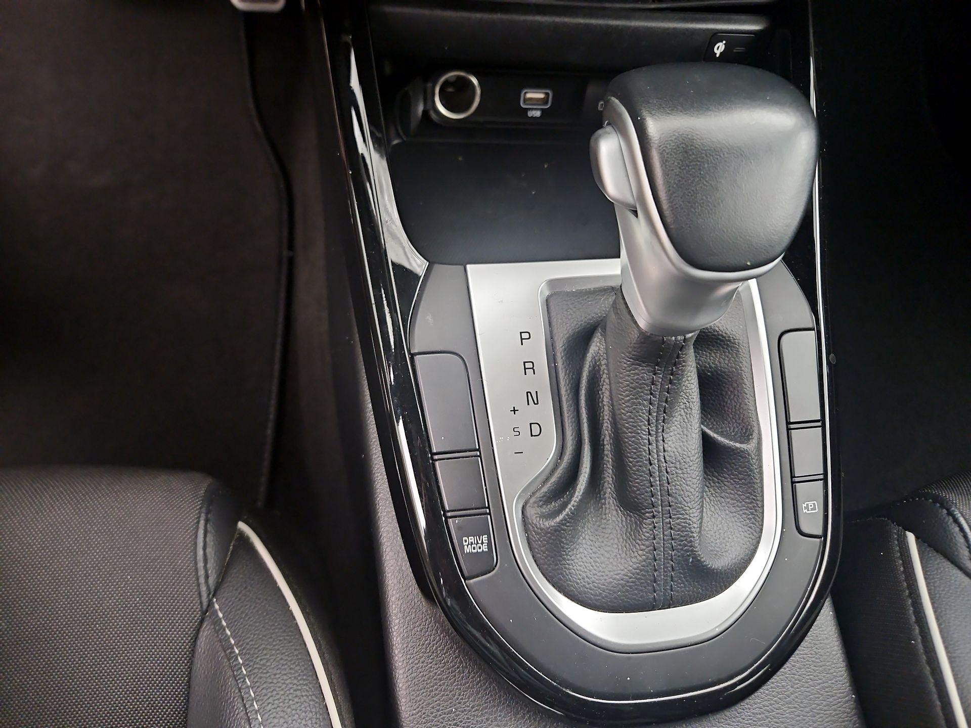 Thumbnail: 2023 Kia Forte - 18