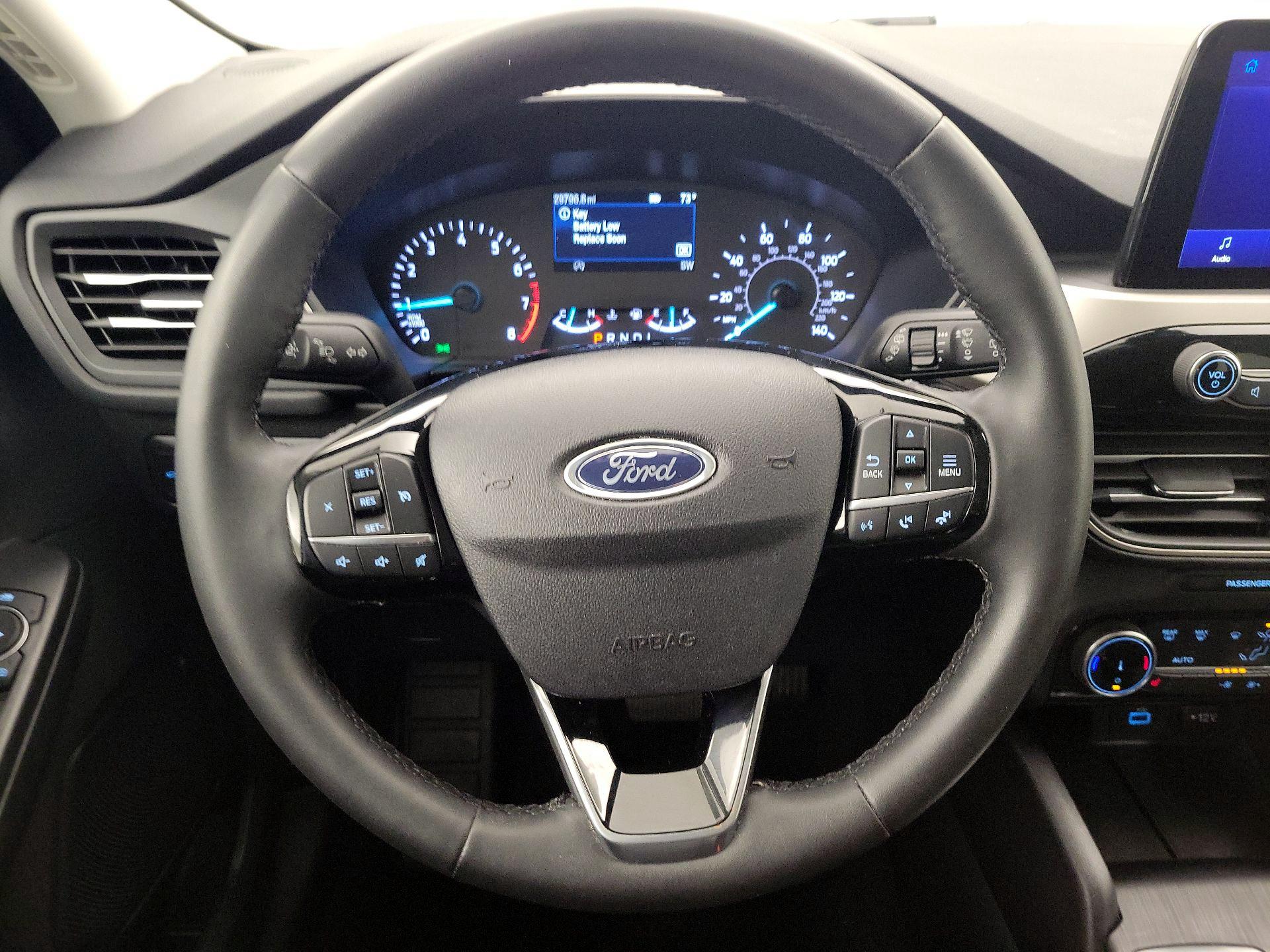 Thumbnail: 2022 Ford Escape - 10