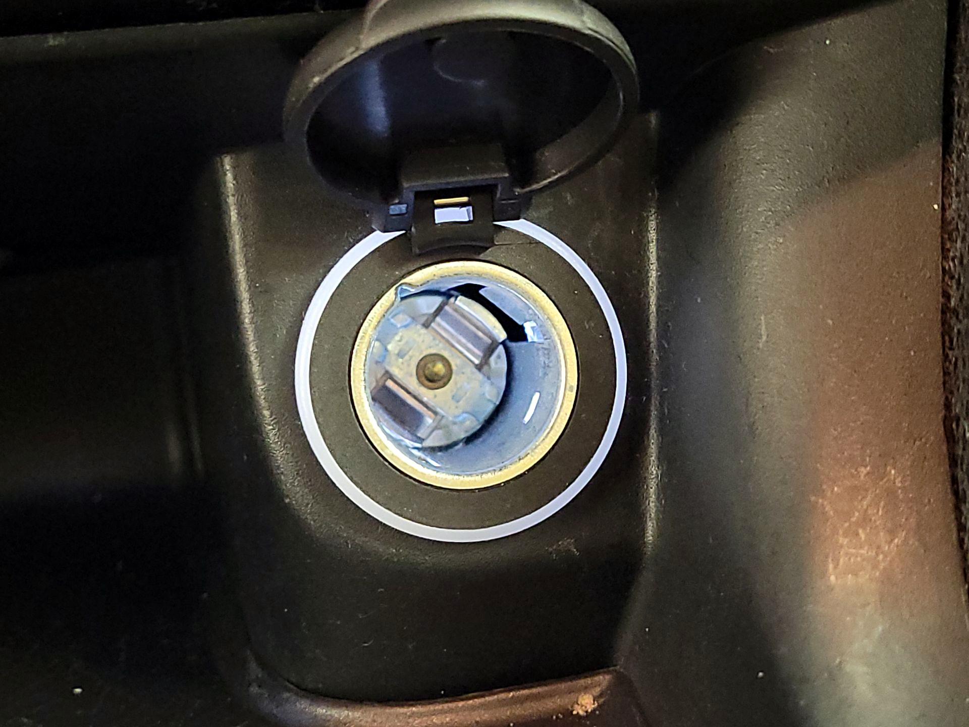 Thumbnail: 2022 Dodge Charger - 18