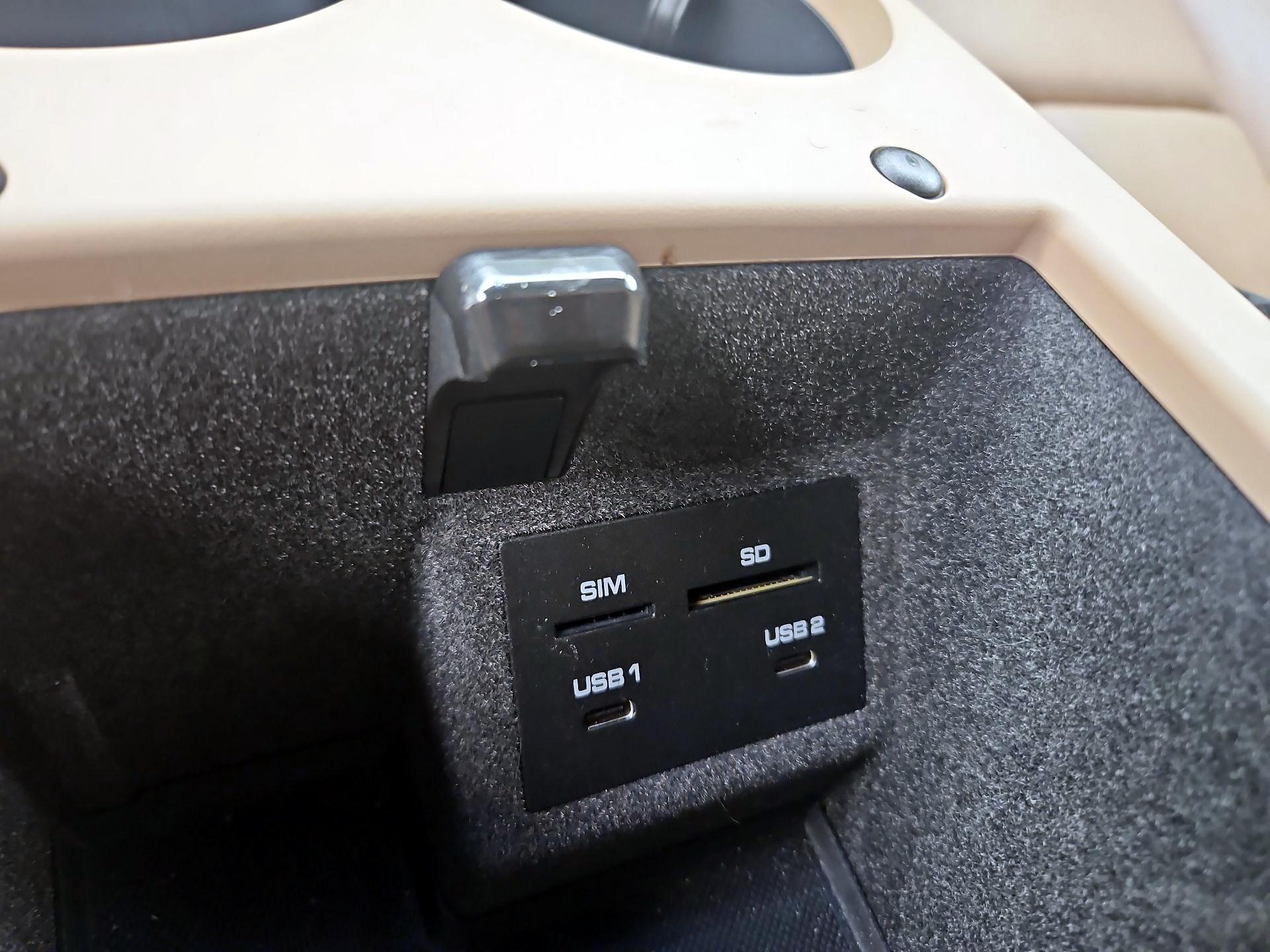 Thumbnail: 2021 Porsche Macan - 18