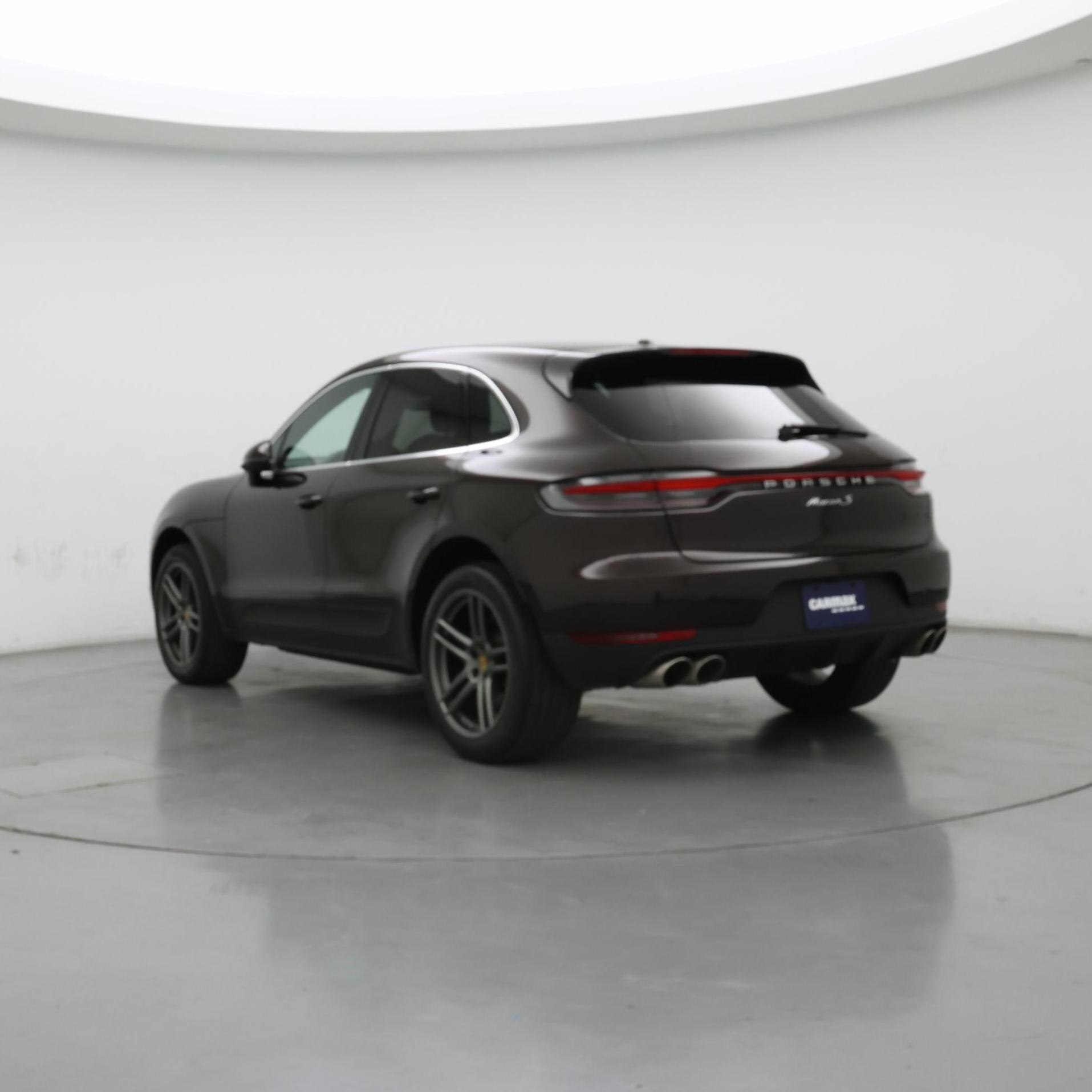 Thumbnail: 2021 Porsche Macan - 2