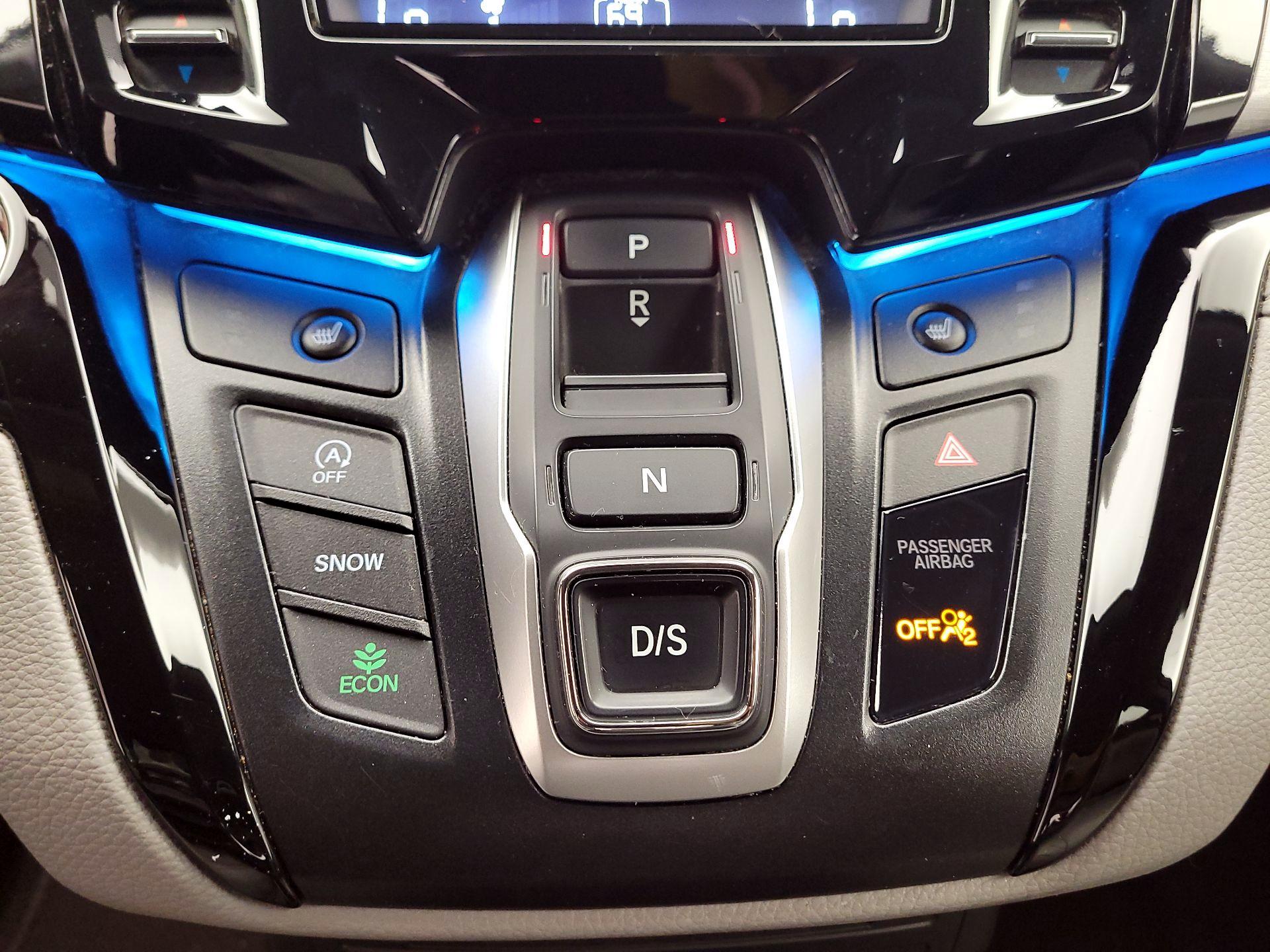 Thumbnail: 2023 Honda Odyssey - 16