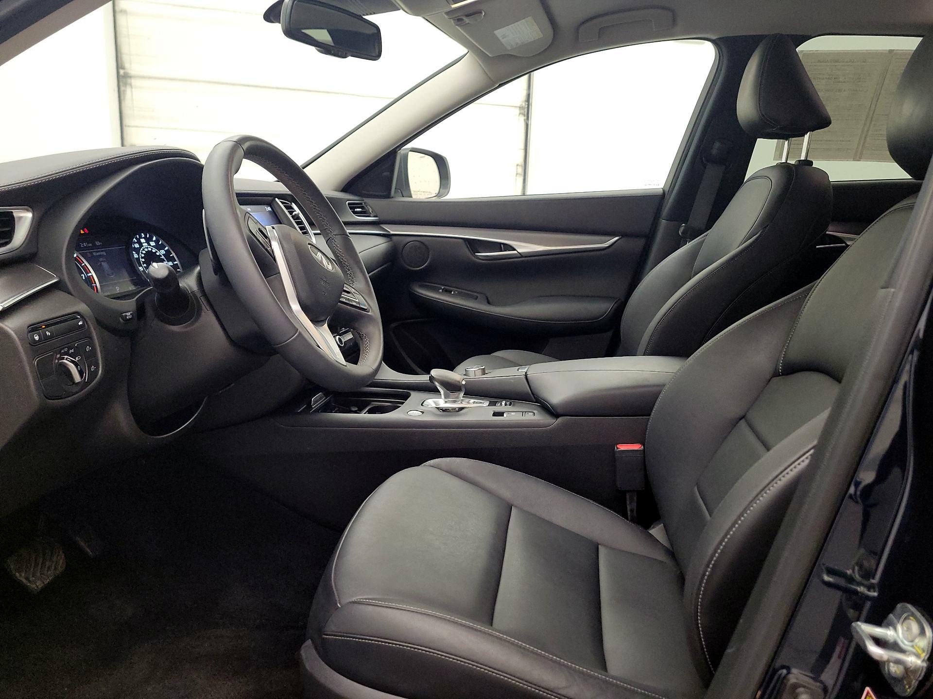 Thumbnail: 2022 INFINITI QX50 - 11