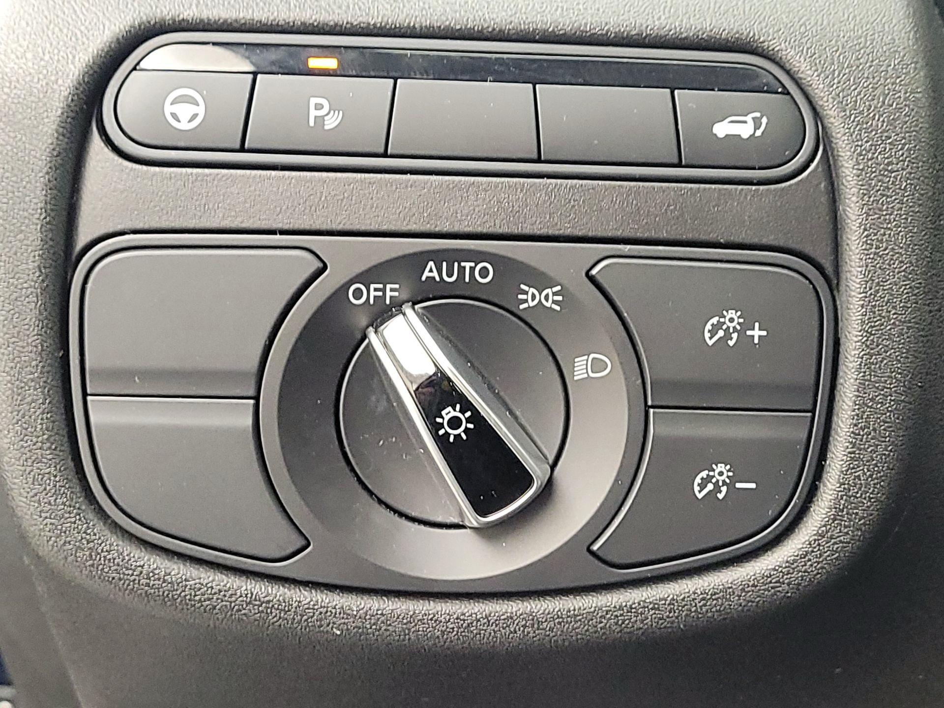 Thumbnail: 2022 INFINITI QX50 - 13