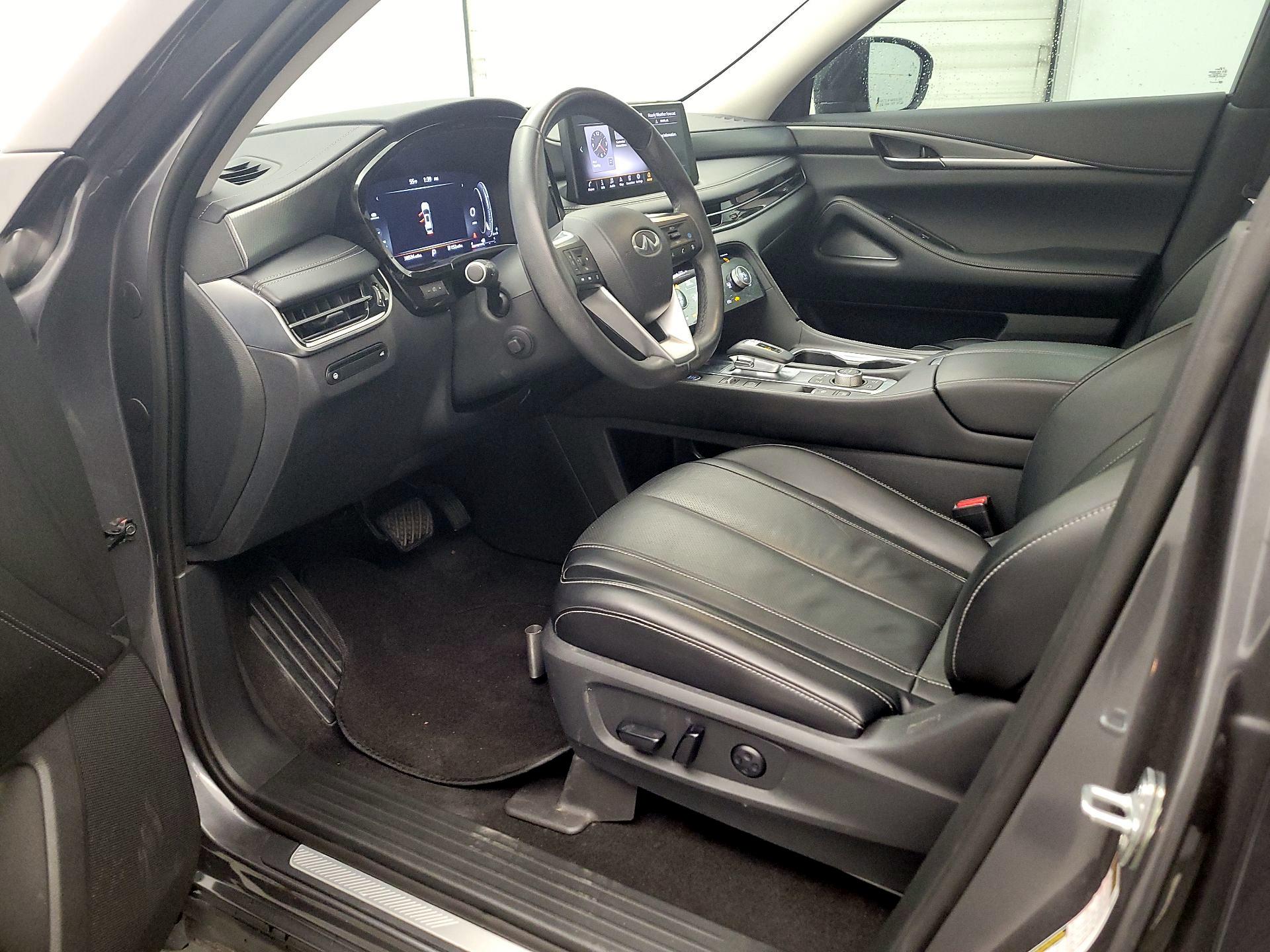 Thumbnail: 2023 INFINITI QX60 - 11