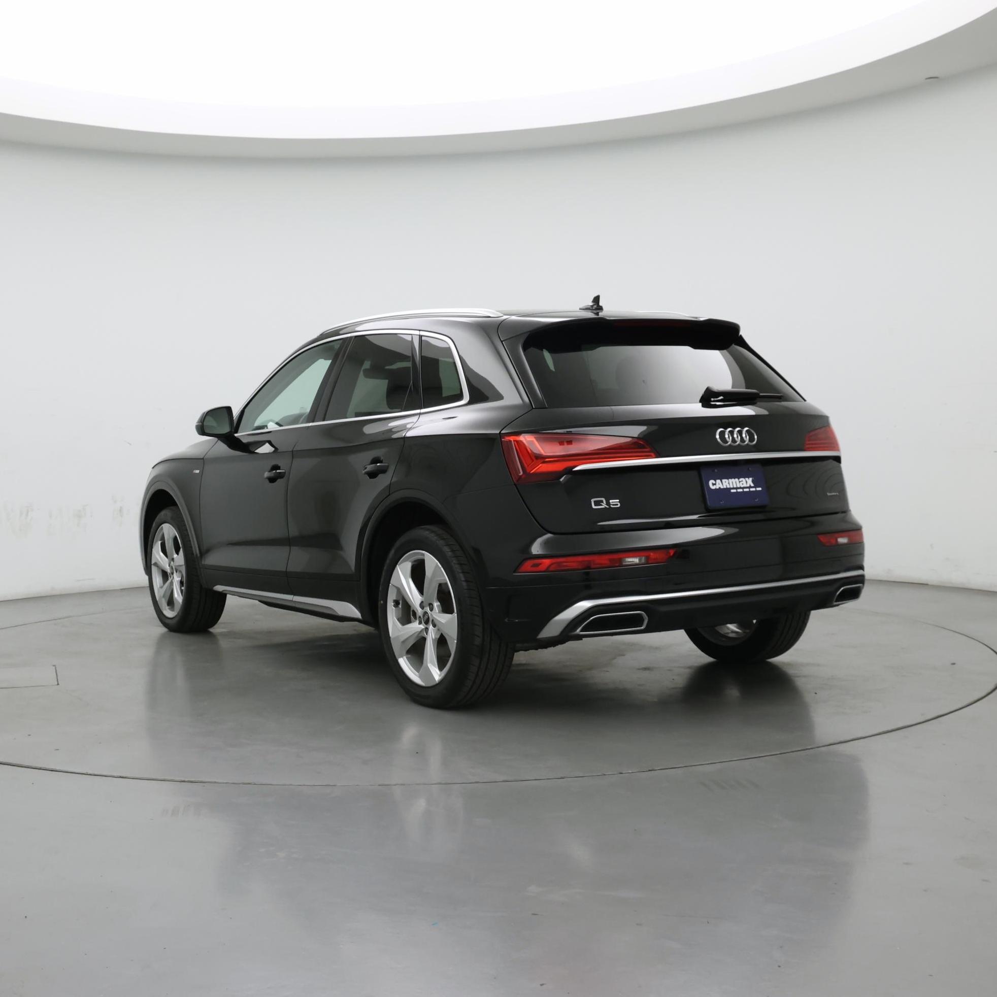 Thumbnail: 2022 Audi Q5 - 2