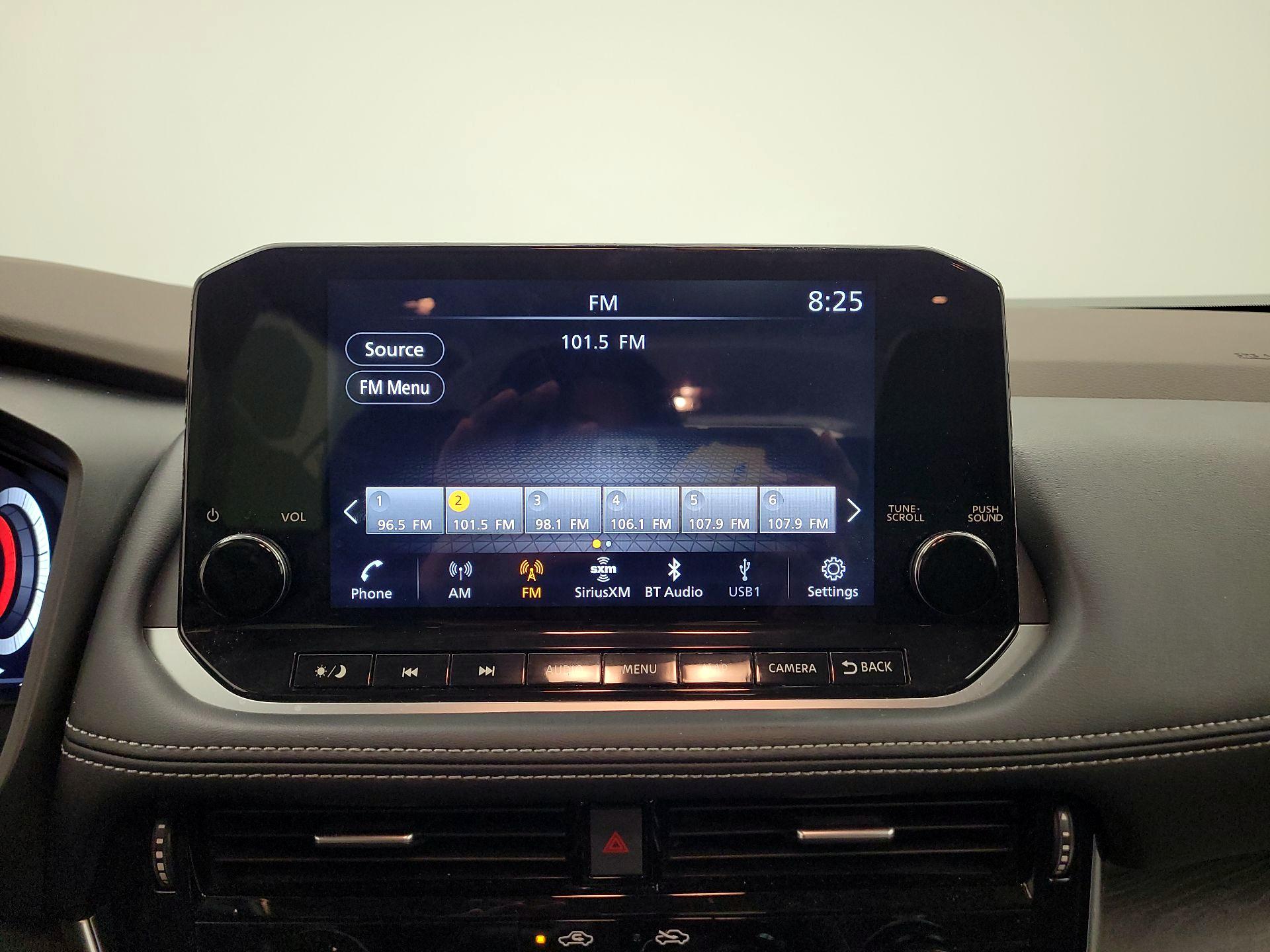 Thumbnail: 2023 Nissan Rogue - 13