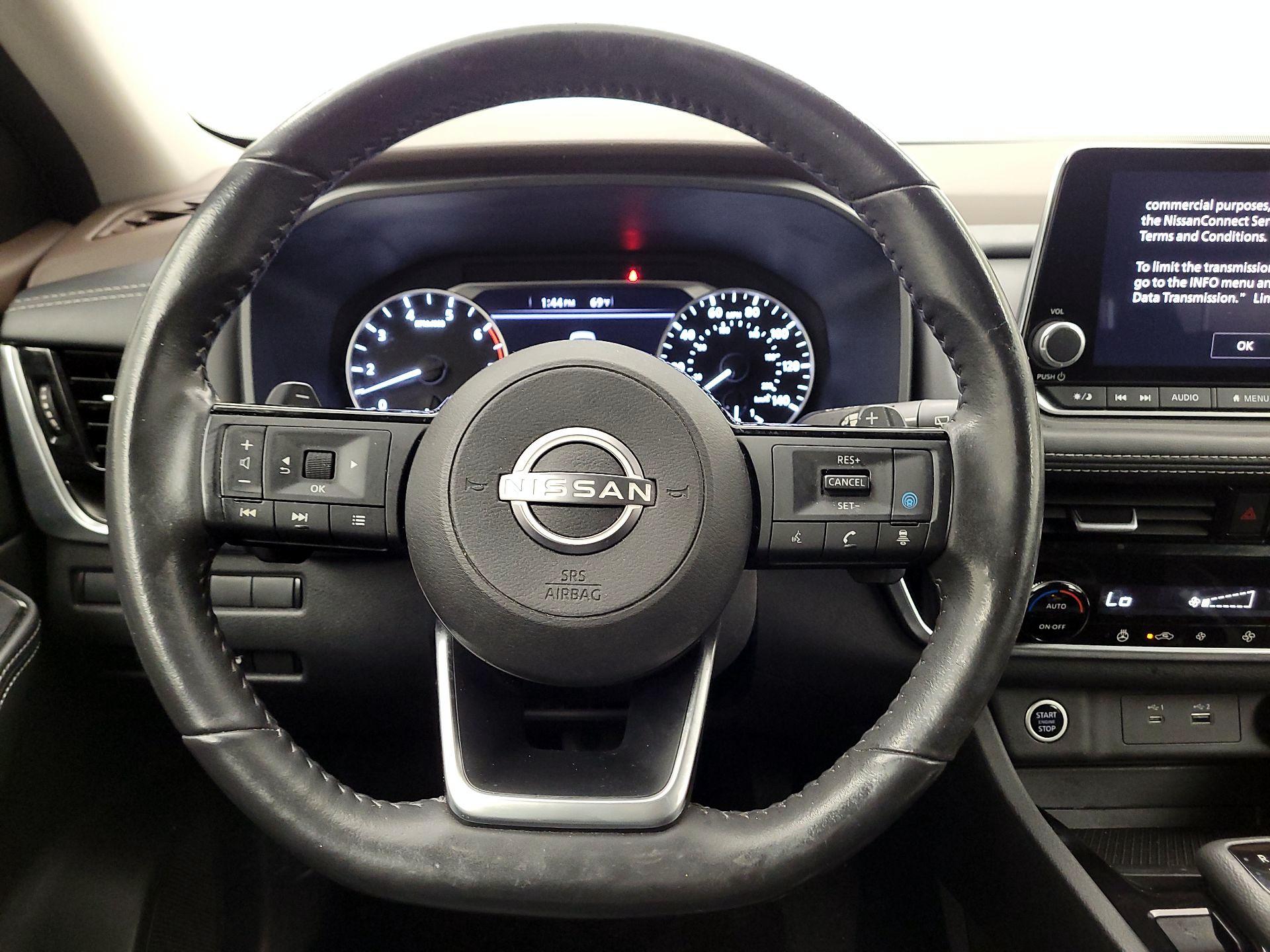 Thumbnail: 2023 Nissan Rogue - 10