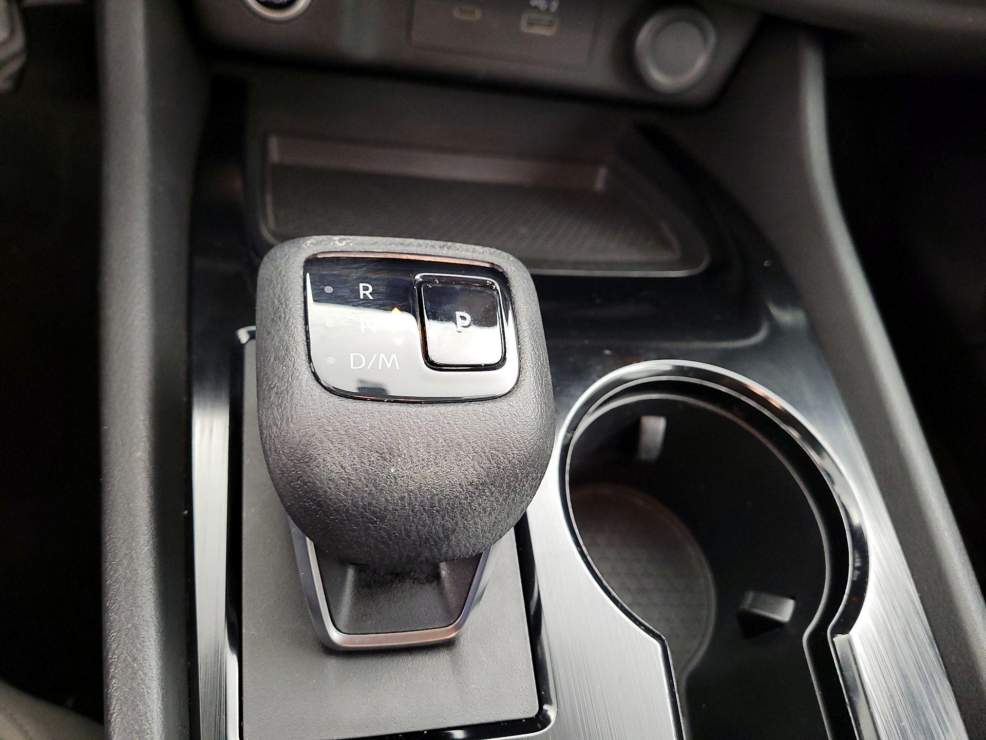 Thumbnail: 2023 Nissan Rogue - 15