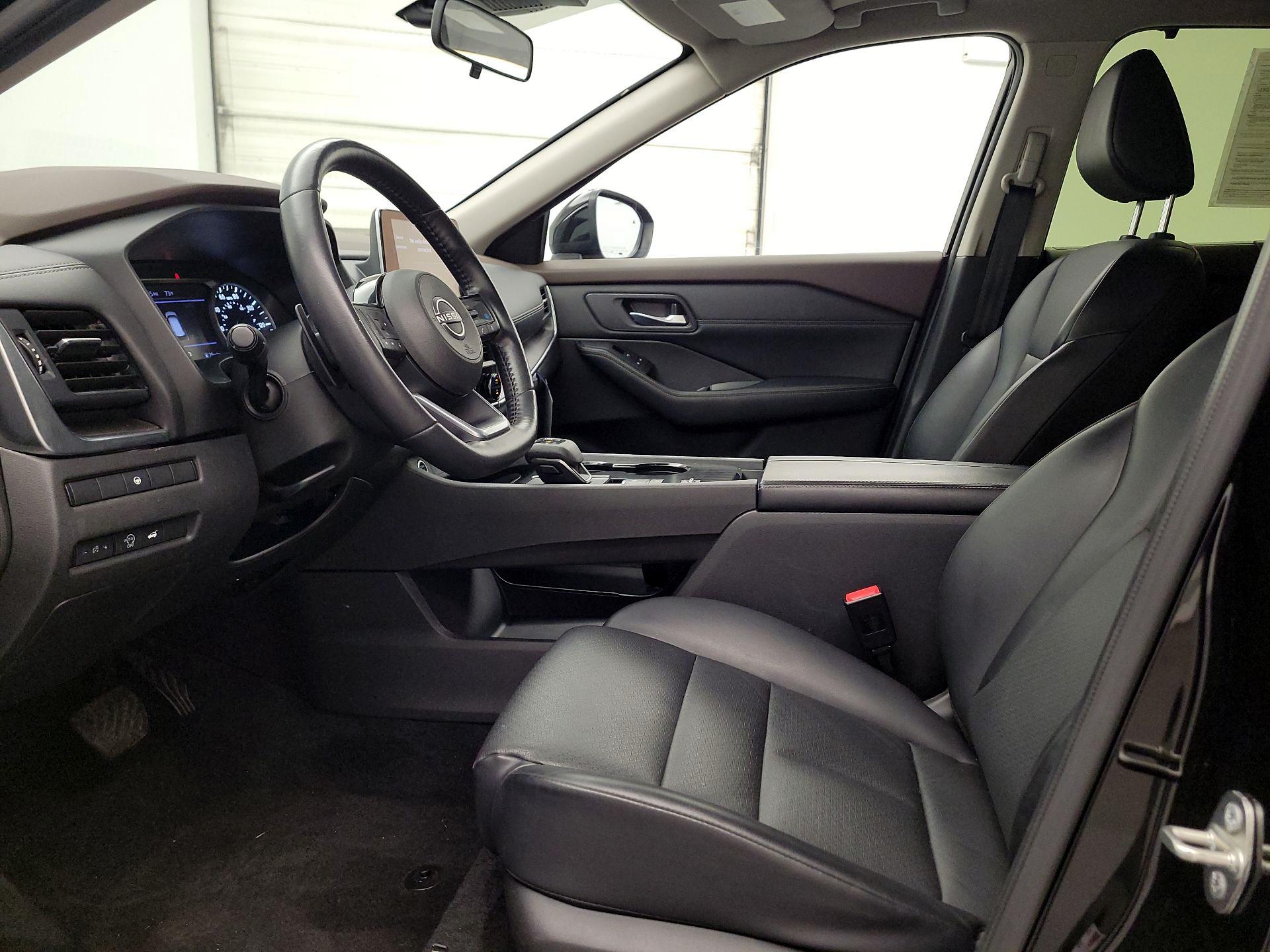 Thumbnail: 2023 Nissan Rogue - 11