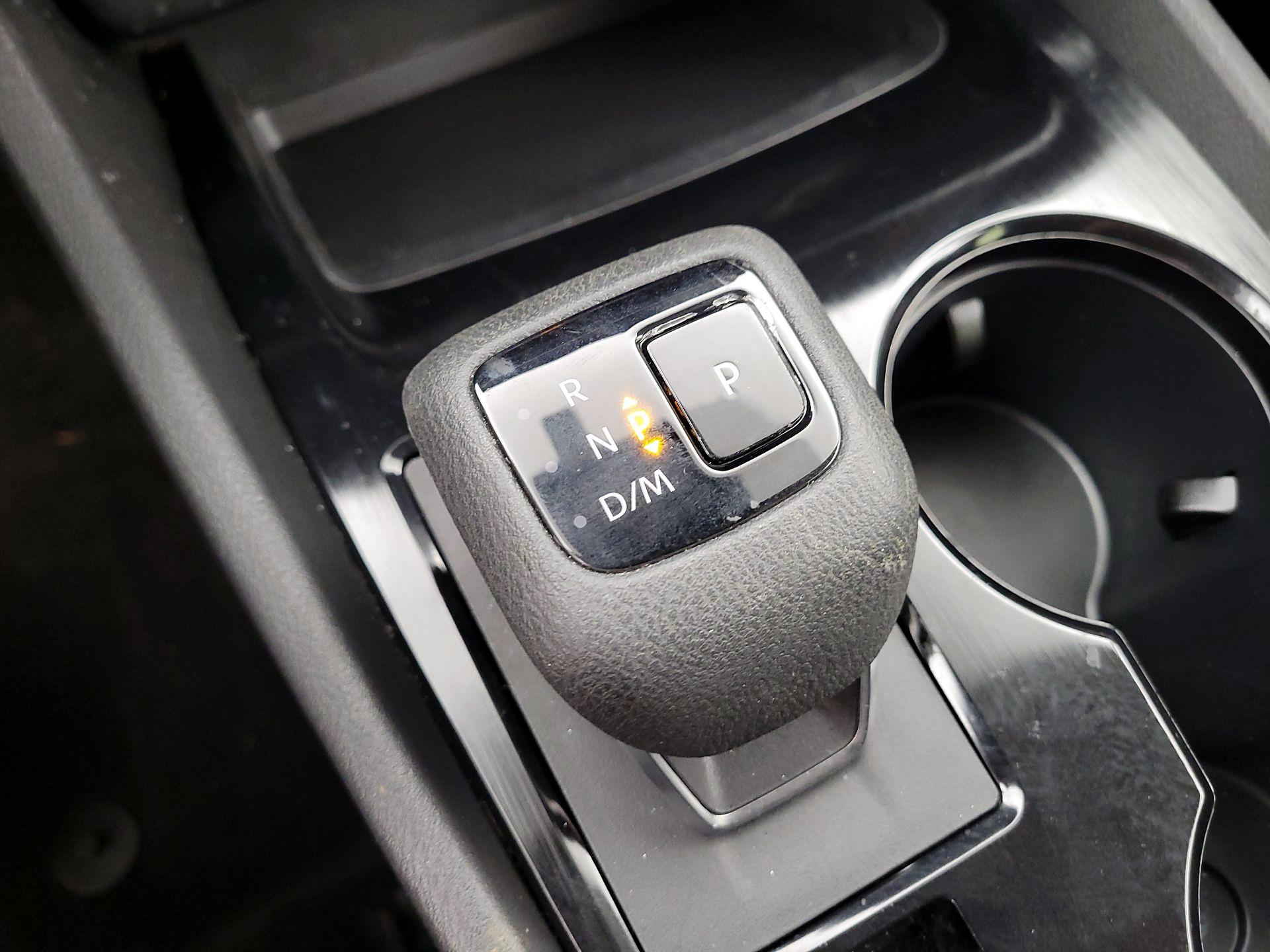 Thumbnail: 2023 Nissan Rogue - 17