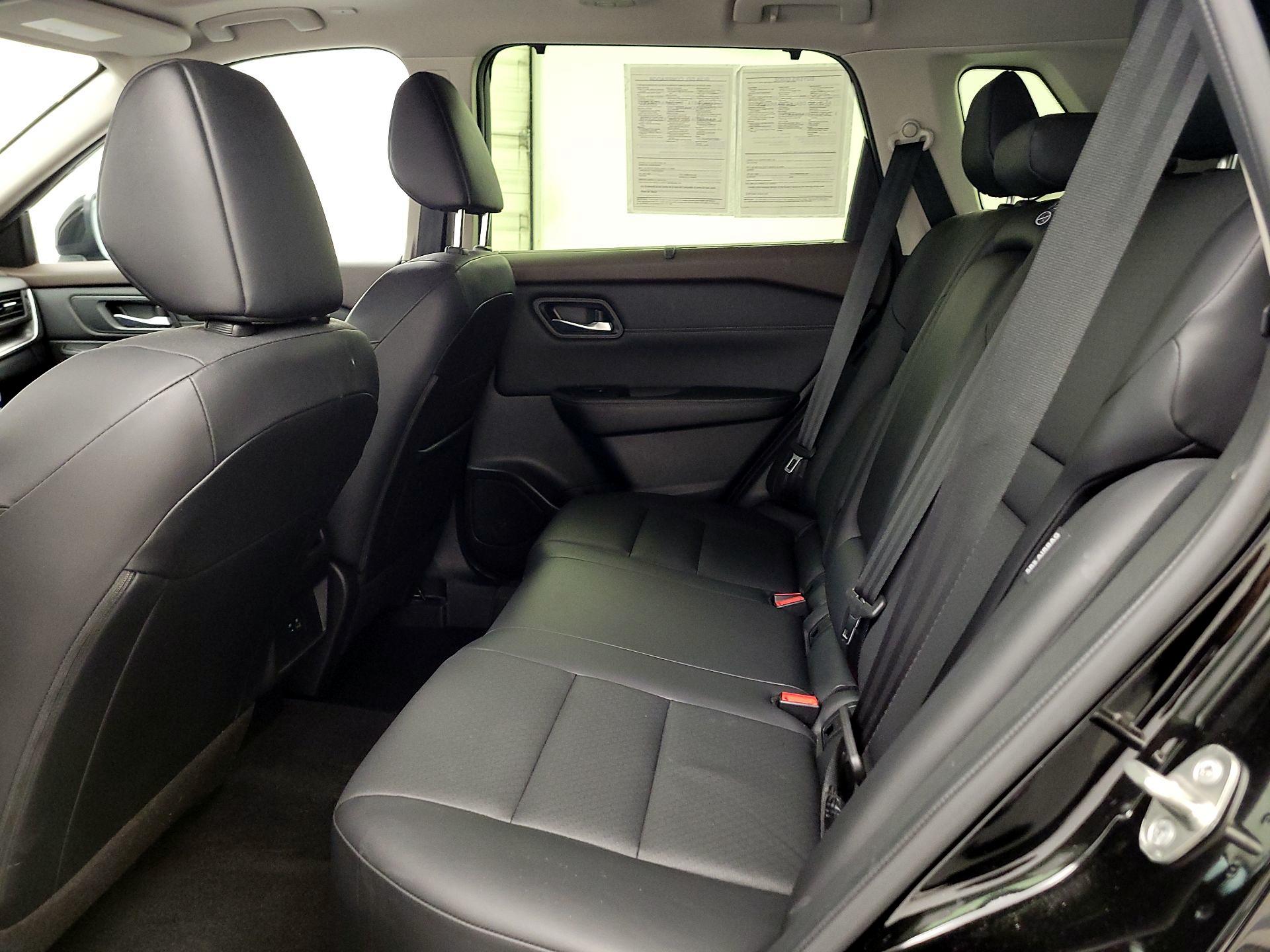 Thumbnail: 2023 Nissan Rogue - 19