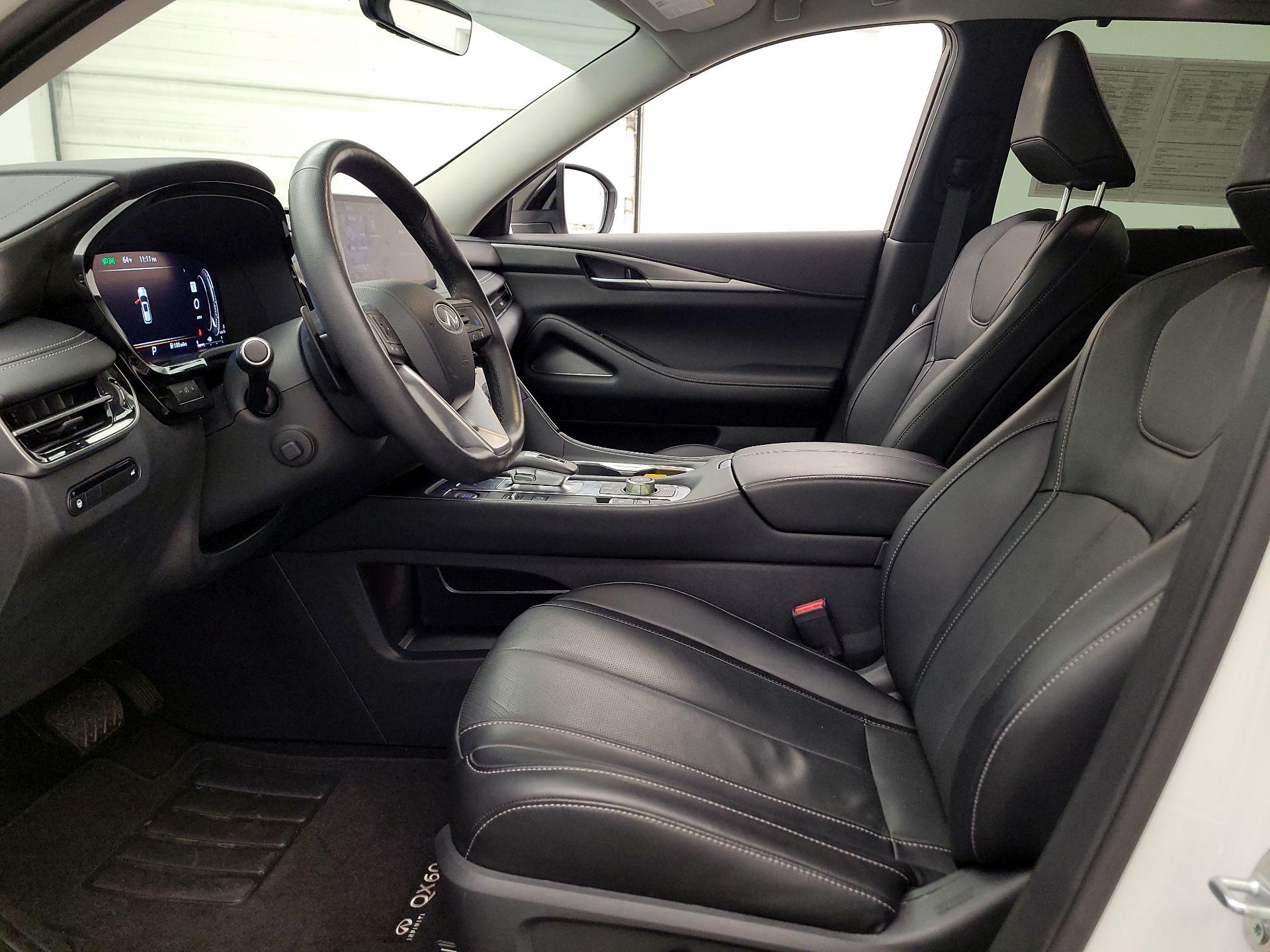 Thumbnail: 2023 INFINITI QX60 - 11