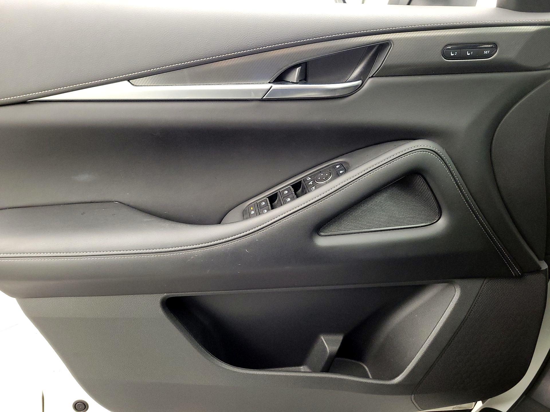 Thumbnail: 2023 INFINITI QX60 - 12