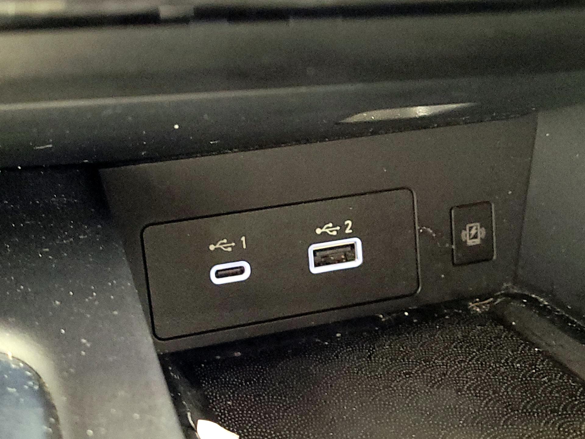 Thumbnail: 2023 INFINITI QX60 - 18