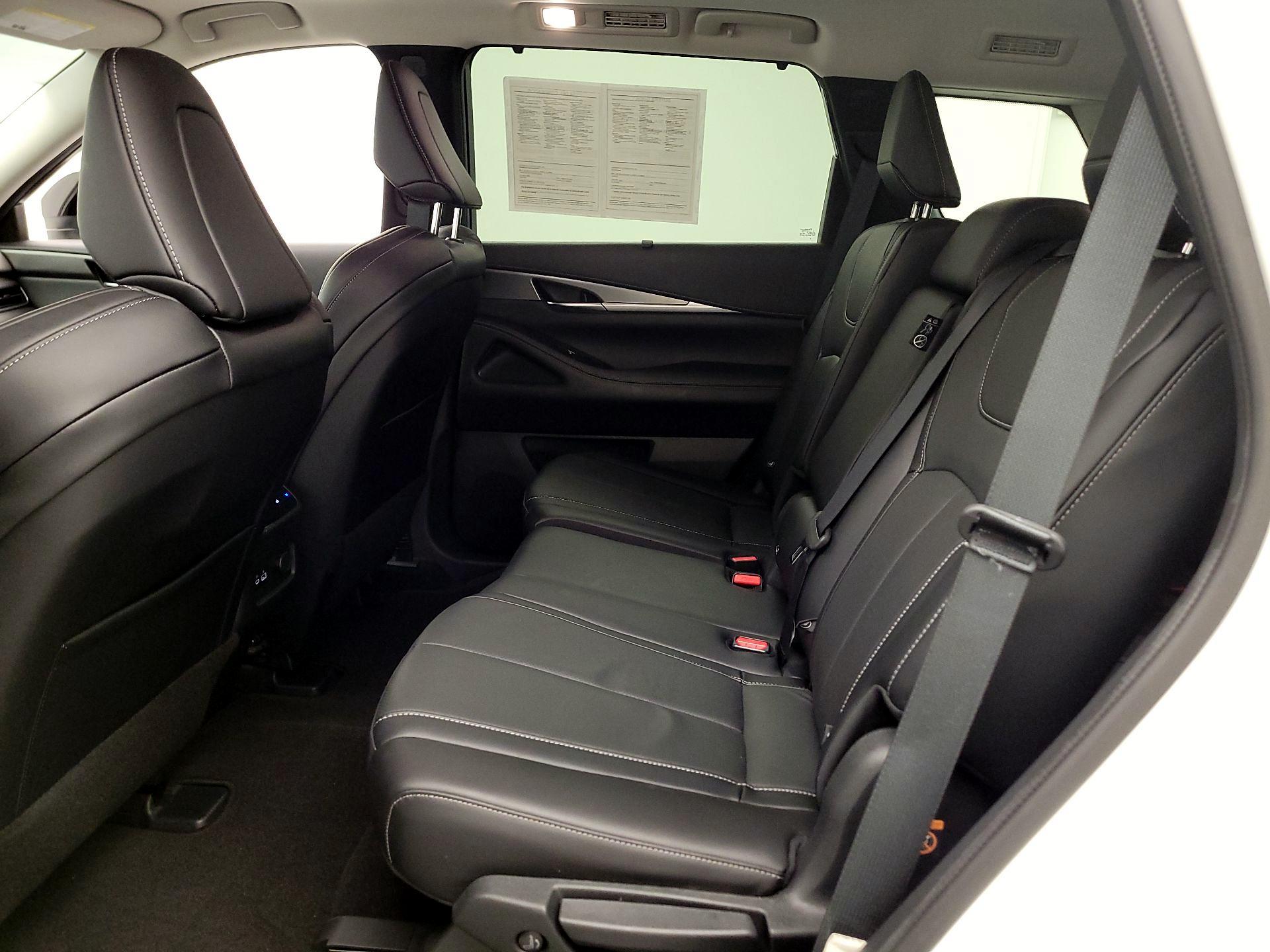 Thumbnail: 2023 INFINITI QX60 - 19