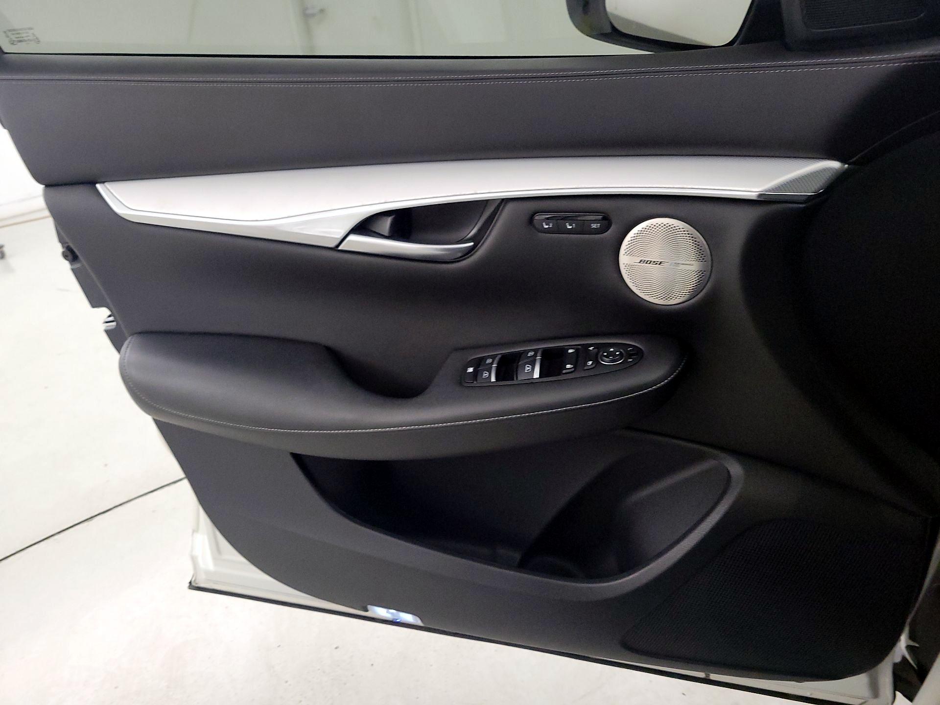 Thumbnail: 2022 INFINITI QX50 - 12