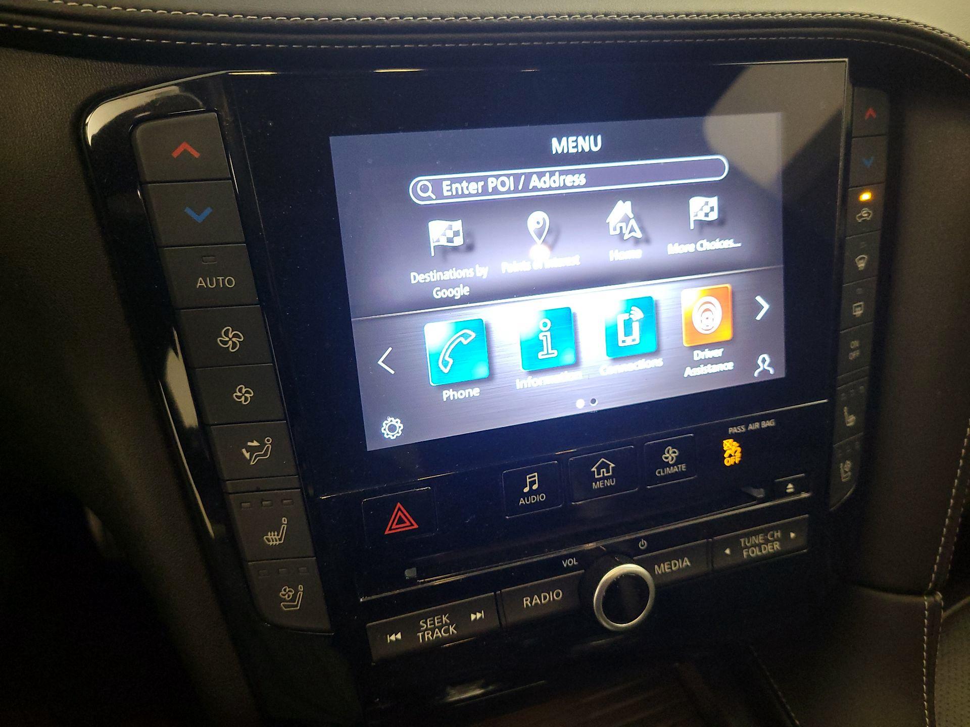 Thumbnail: 2022 INFINITI QX50 - 17