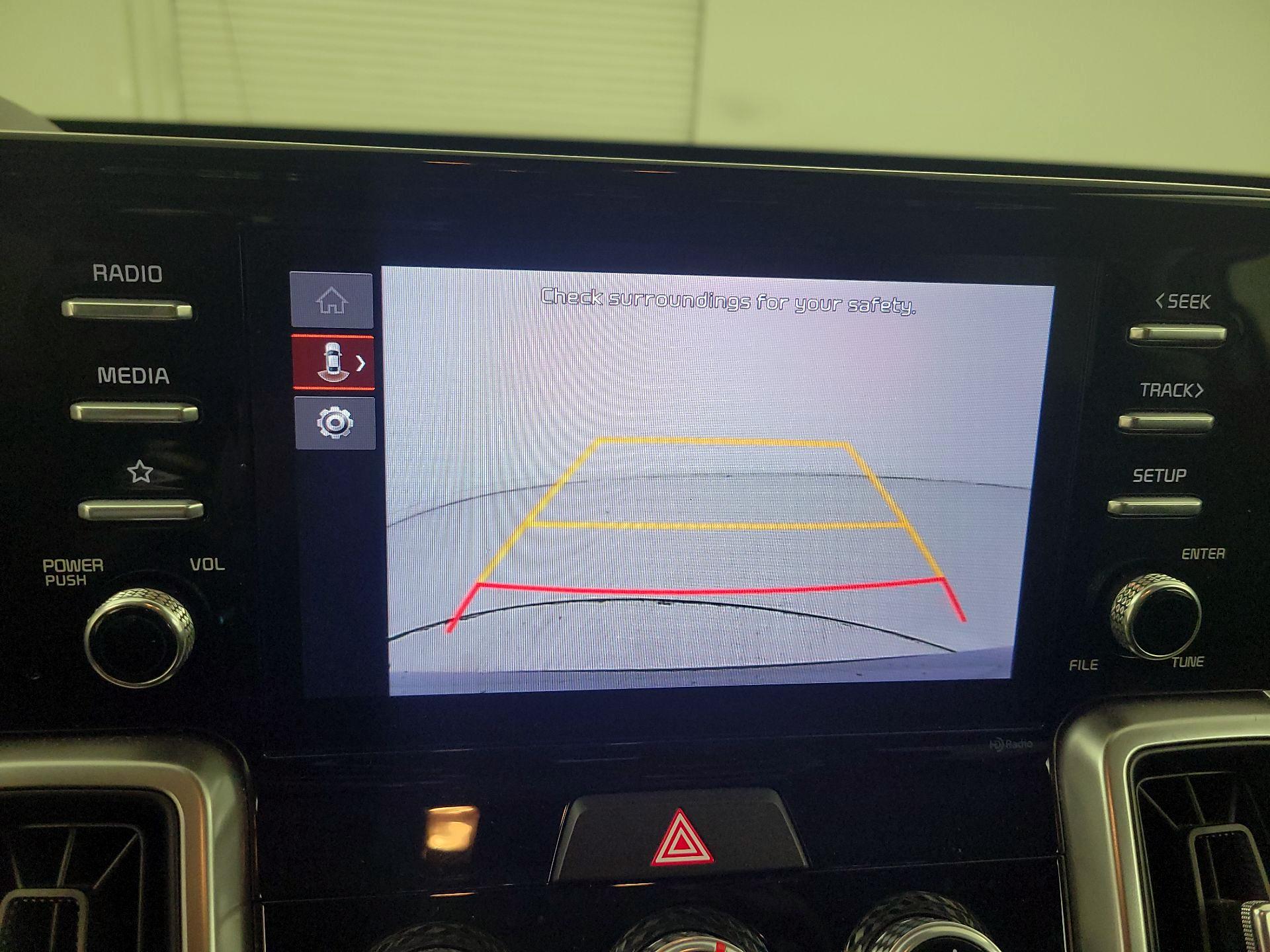 Thumbnail: 2022 Kia Sorento - 14