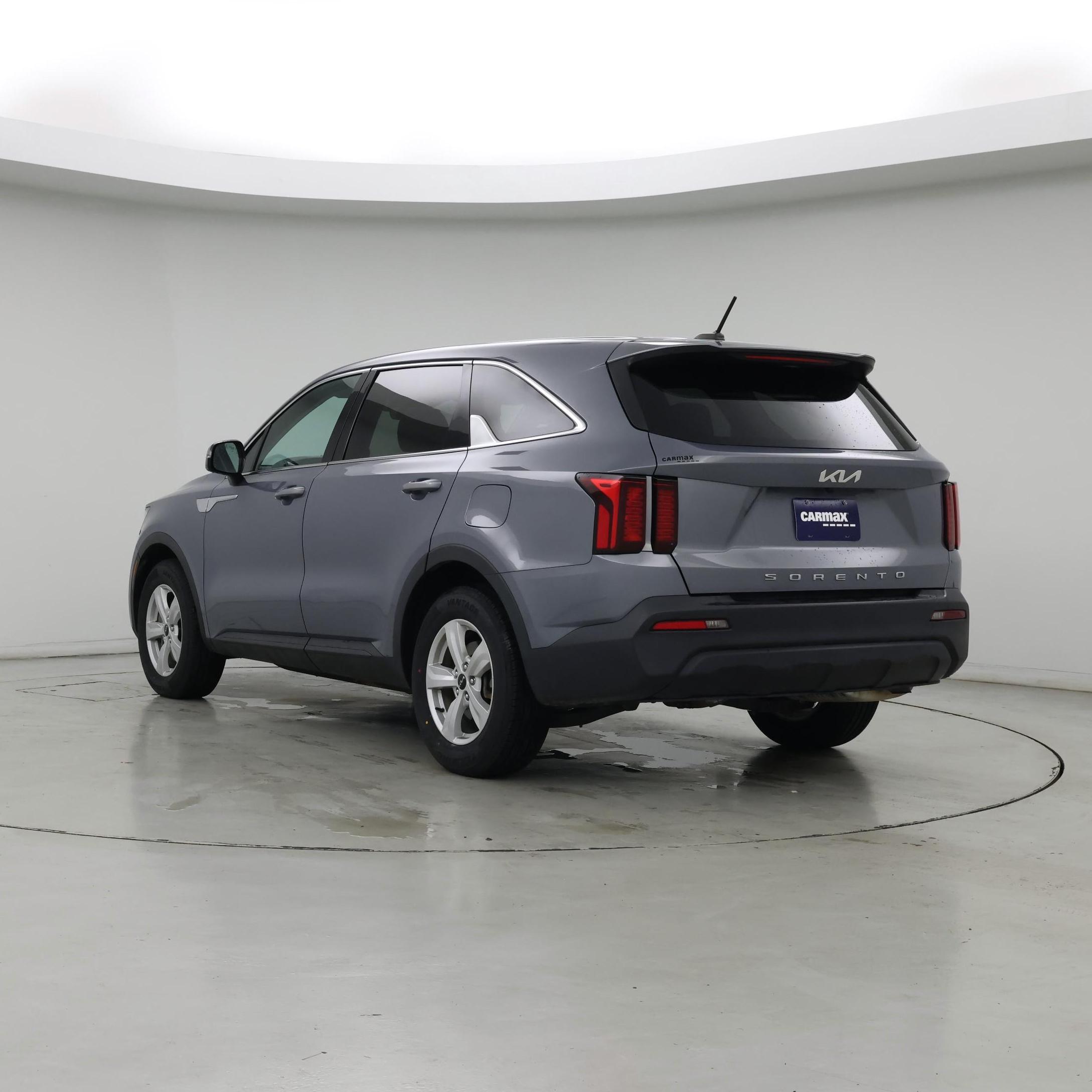 Thumbnail: 2022 Kia Sorento - 2