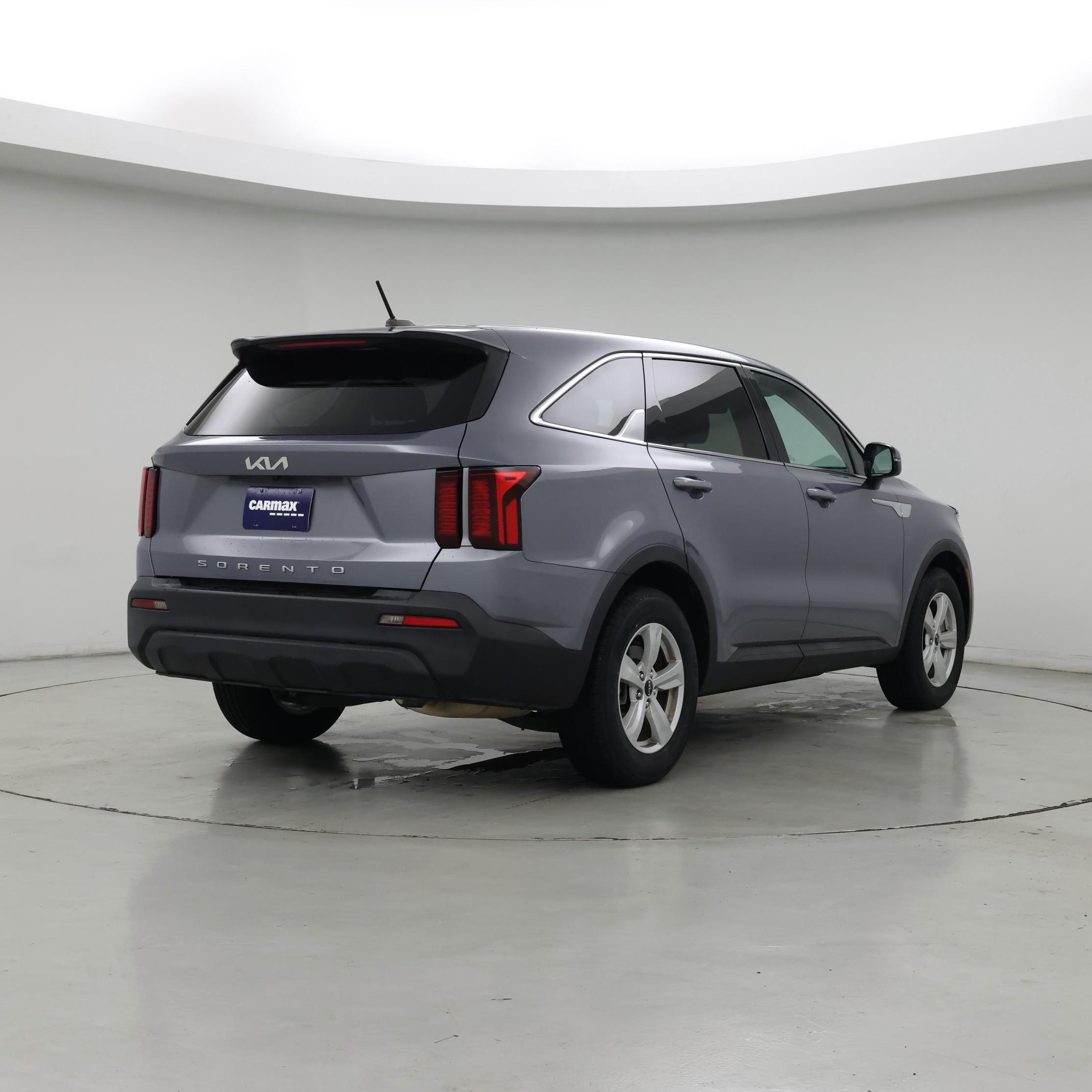 Thumbnail: 2022 Kia Sorento - 8