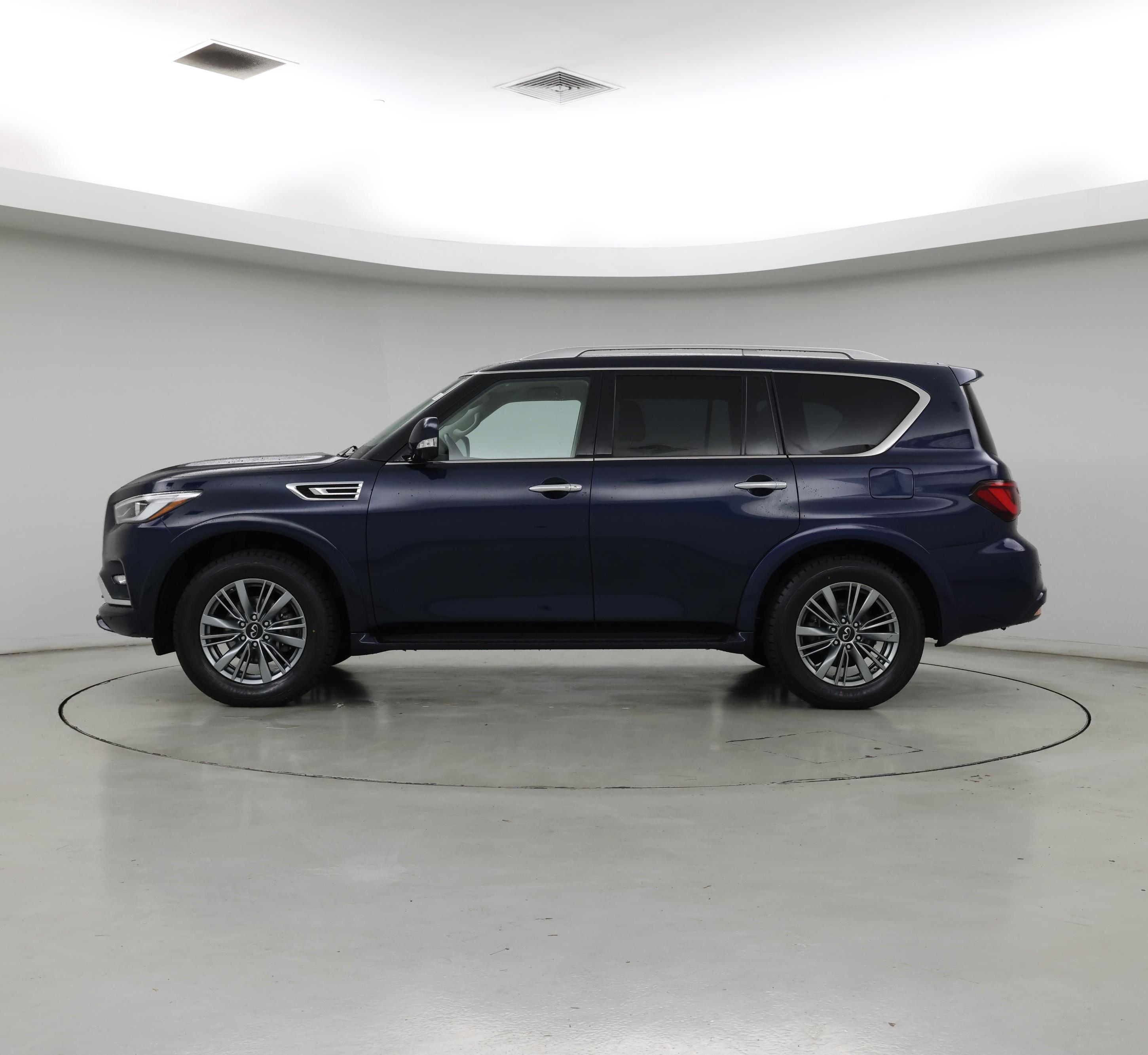 Thumbnail: 2022 INFINITI QX80 - 3