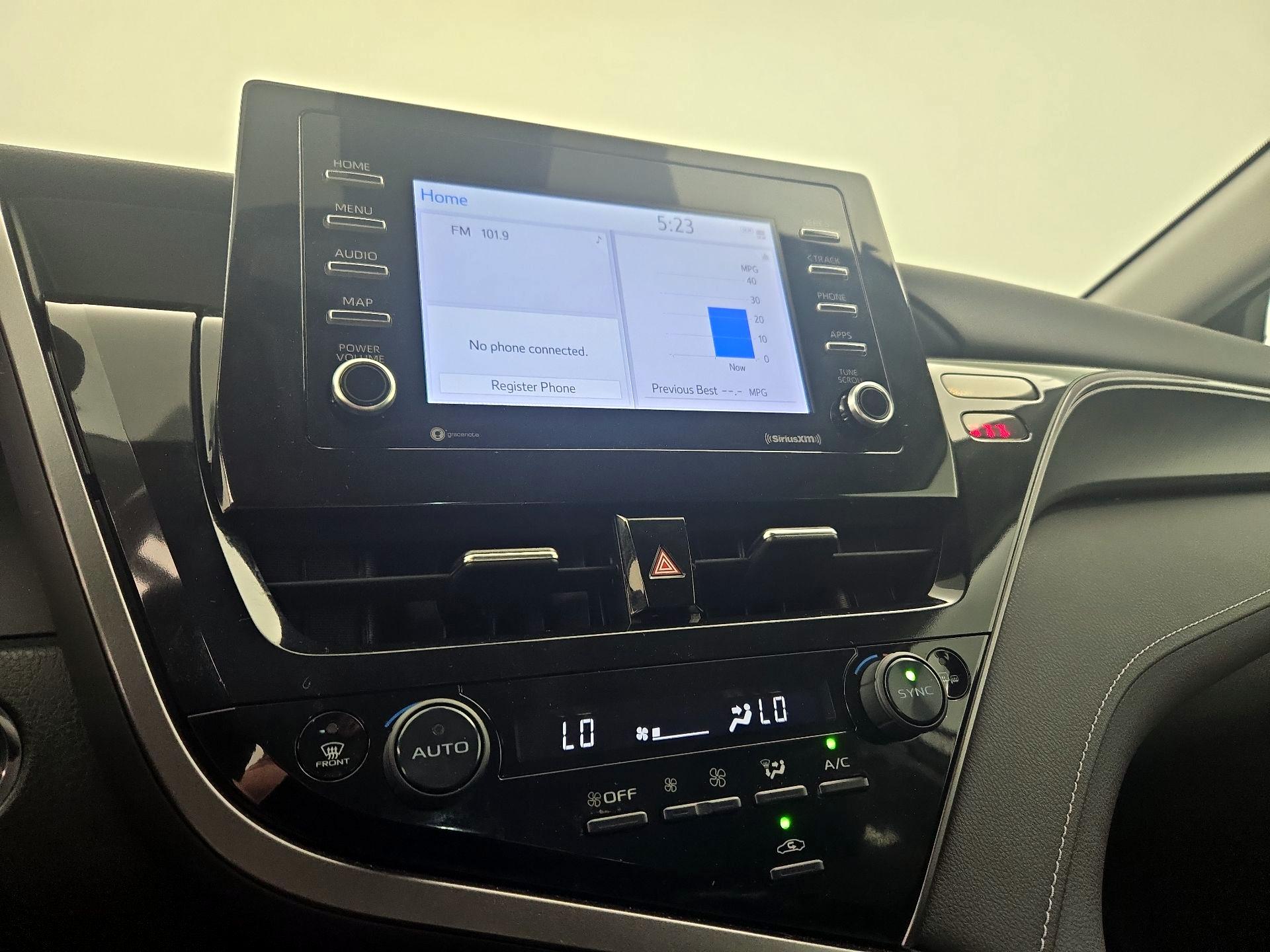 Thumbnail: 2022 Toyota Camry - 15