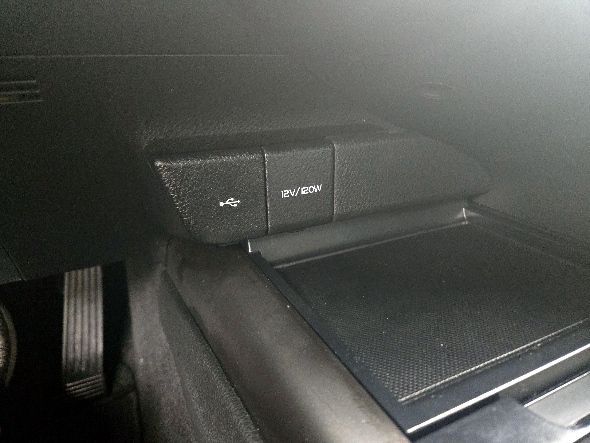 Thumbnail: 2022 Toyota Camry - 18