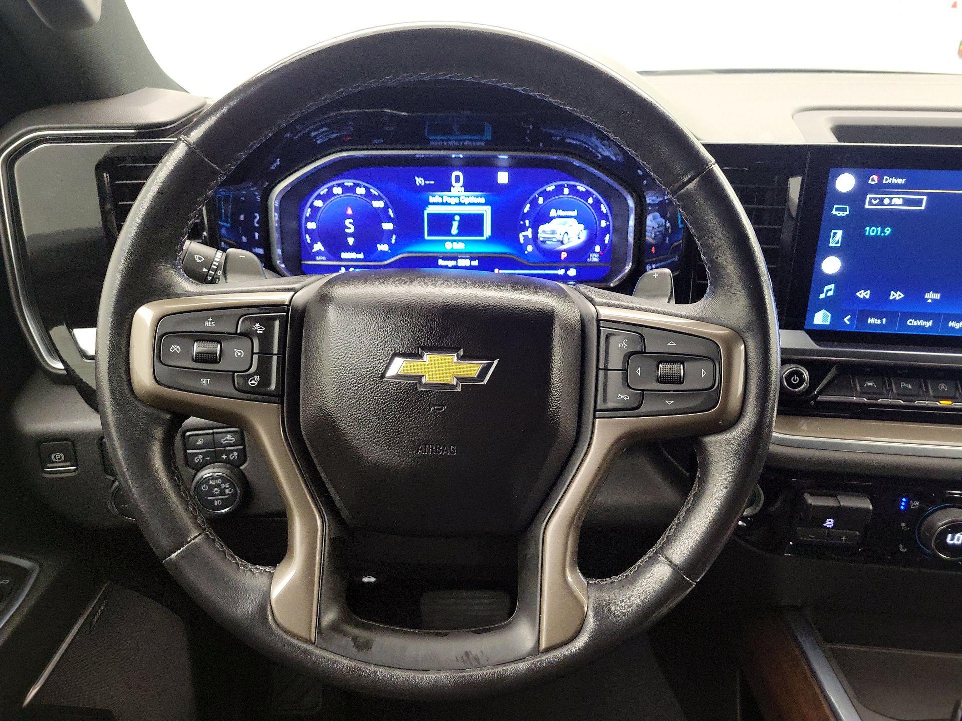 Thumbnail: 2022 Chevrolet Silverado 1500 - 10