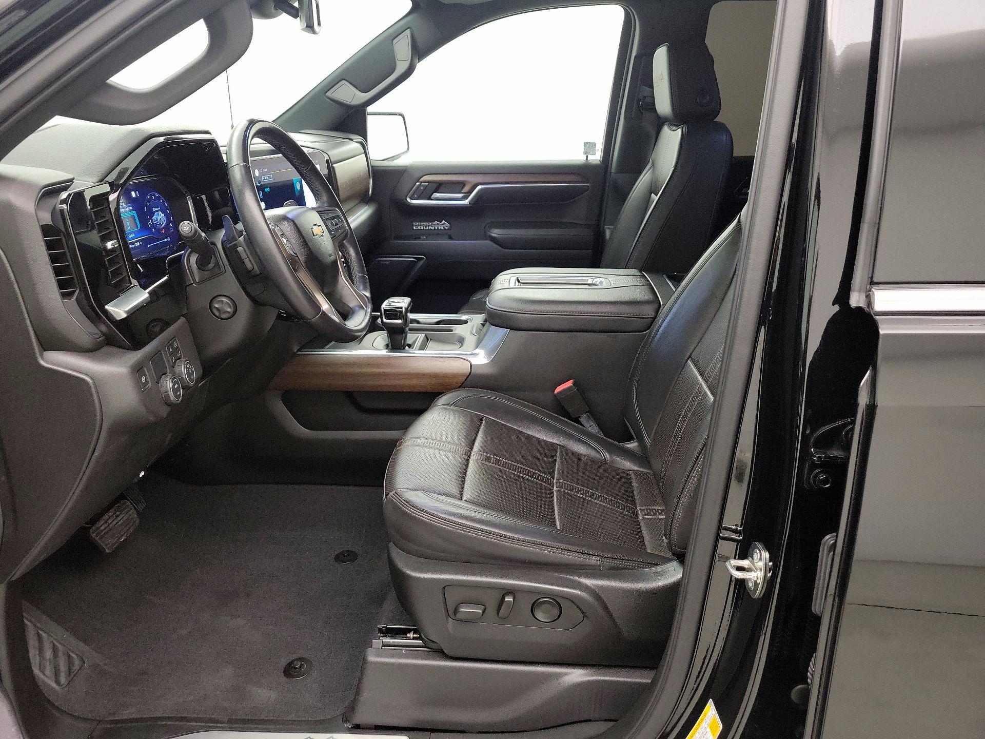 Thumbnail: 2022 Chevrolet Silverado 1500 - 11