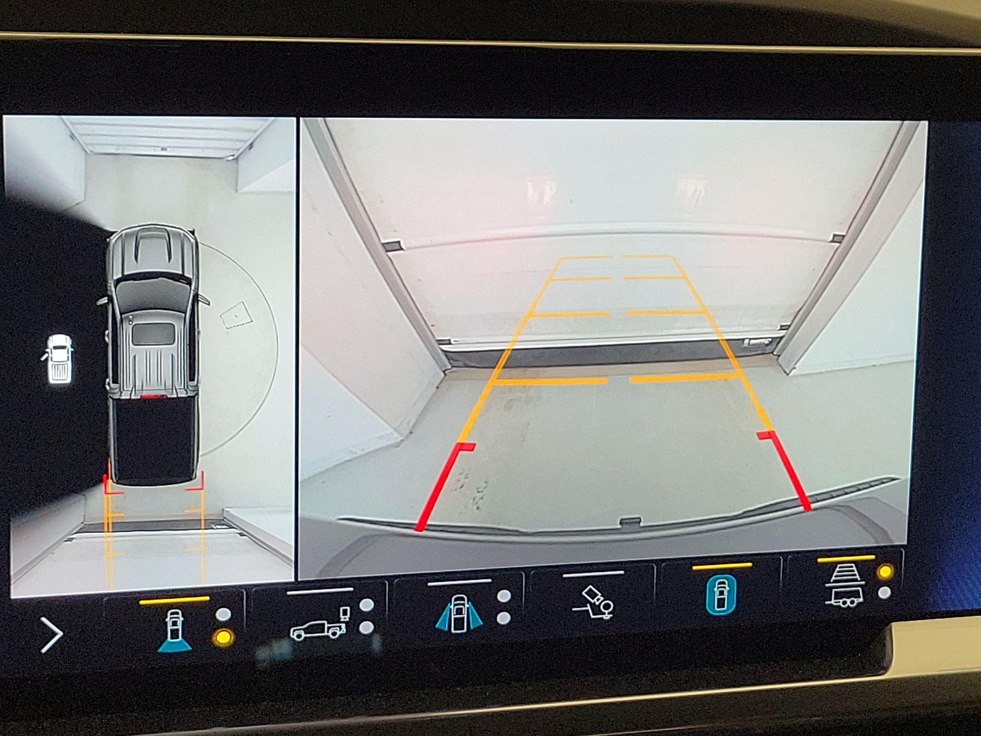 Thumbnail: 2022 Chevrolet Silverado 1500 - 14