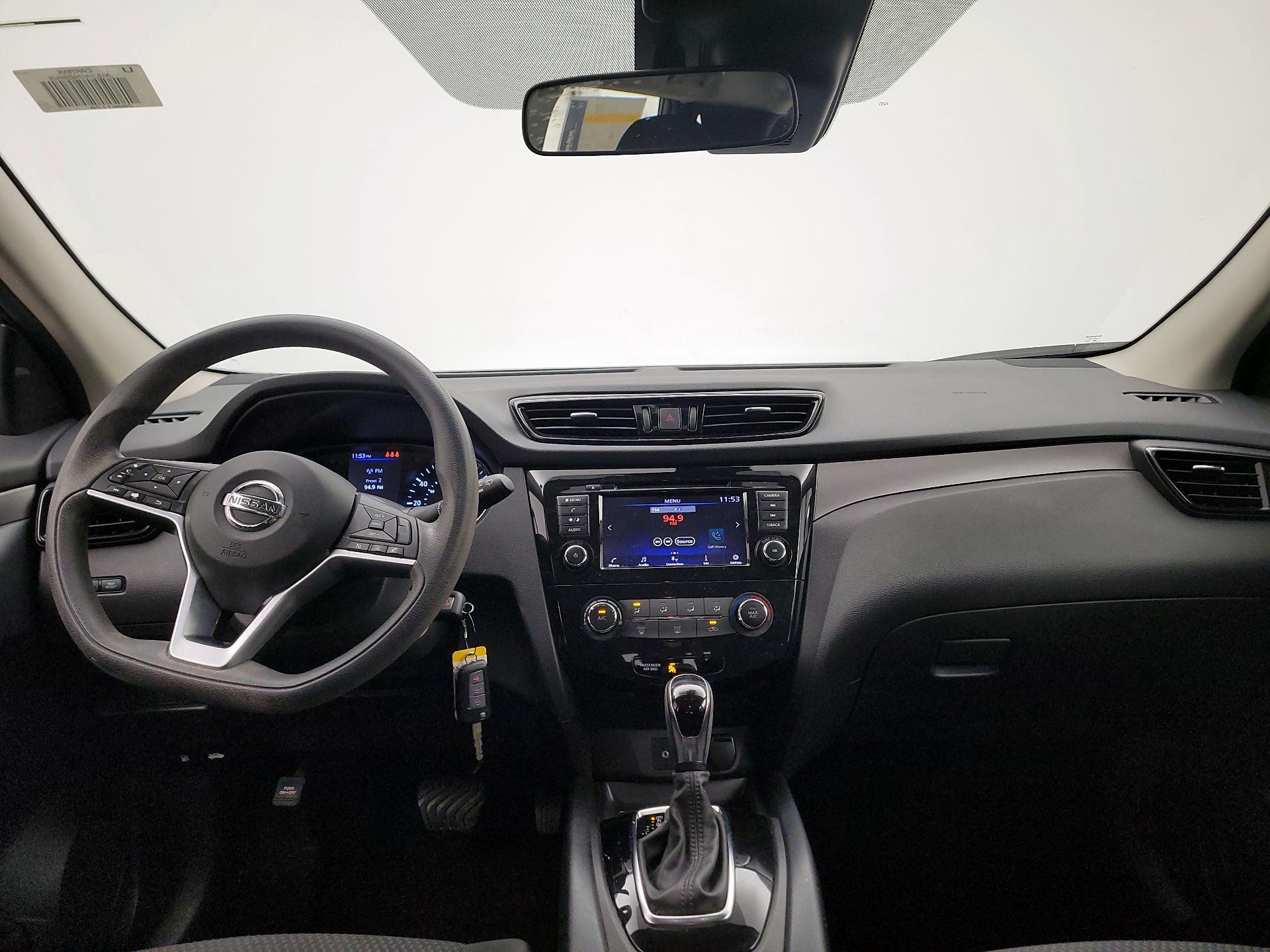 Thumbnail: 2022 Nissan Rogue Sport - 9