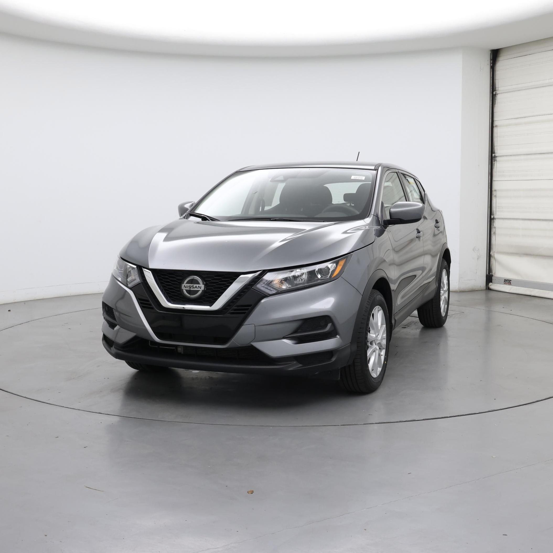 Thumbnail: 2022 Nissan Rogue Sport - 4