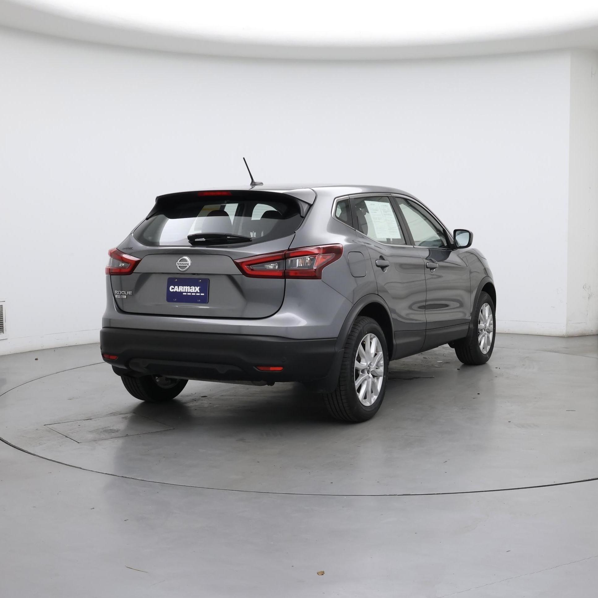 Thumbnail: 2022 Nissan Rogue Sport - 8