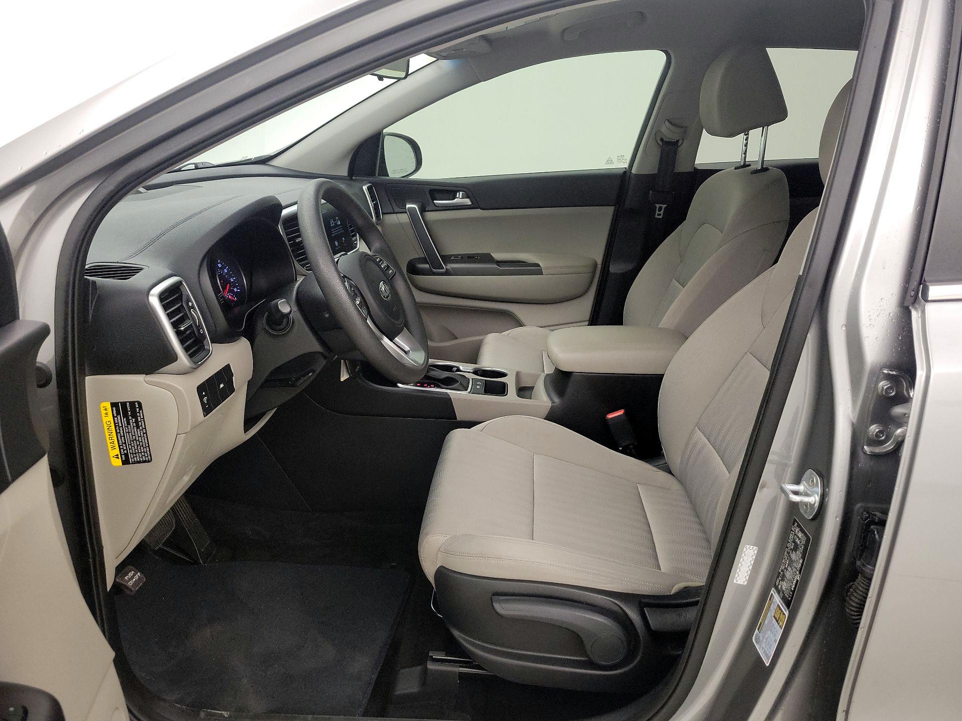 Thumbnail: 2020 Kia Sportage - 11