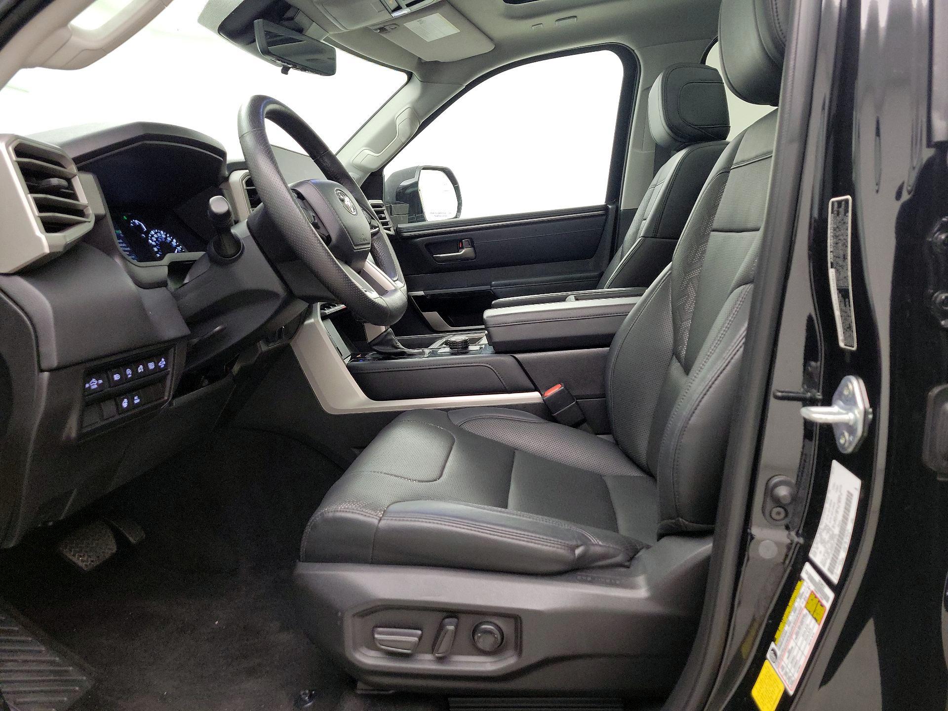 Thumbnail: 2022 Toyota Tundra - 11