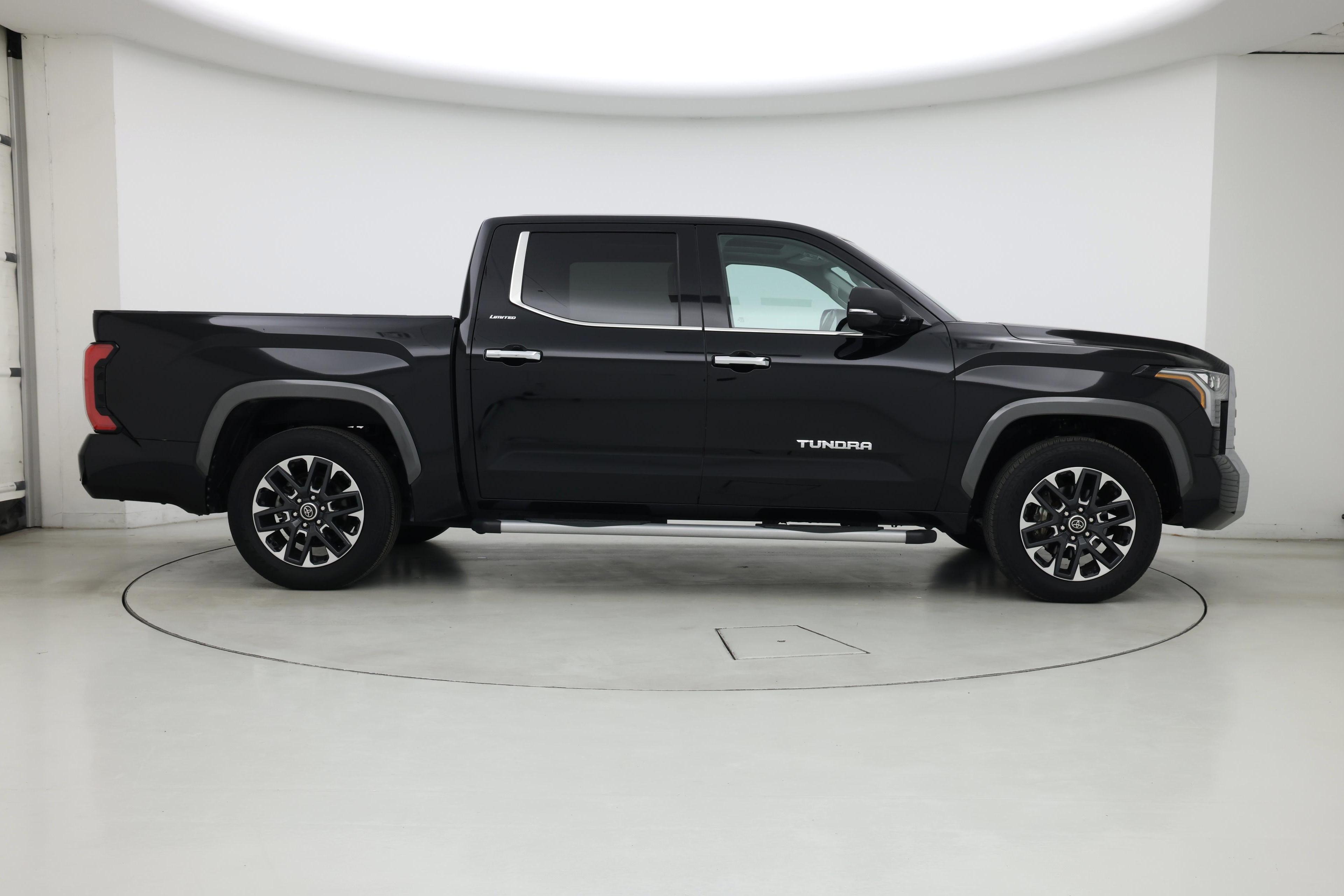 Thumbnail: 2022 Toyota Tundra - 7