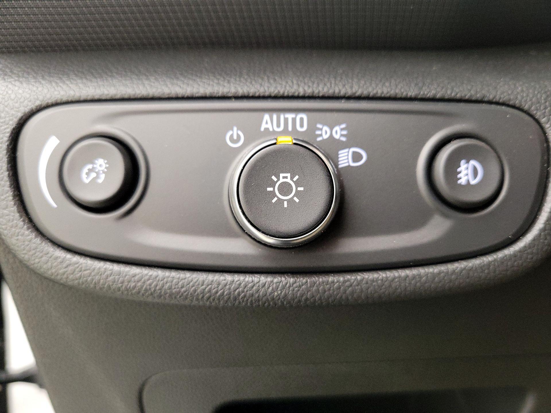 Thumbnail: 2022 Chevrolet TrailBlazer - 13