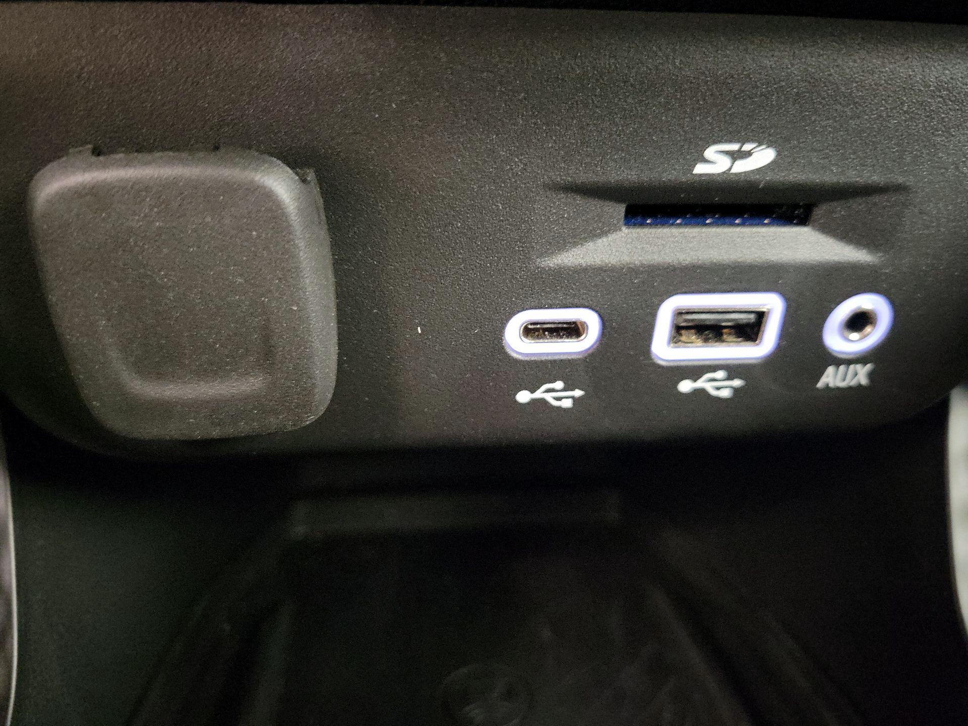 Thumbnail: 2022 Chevrolet TrailBlazer - 18