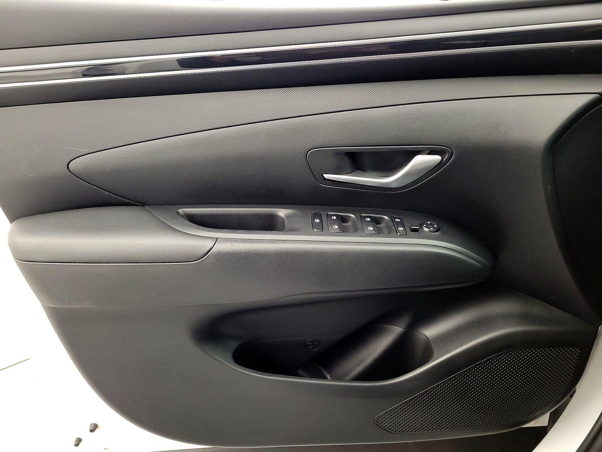 Thumbnail: 2023 Hyundai Tucson - 12