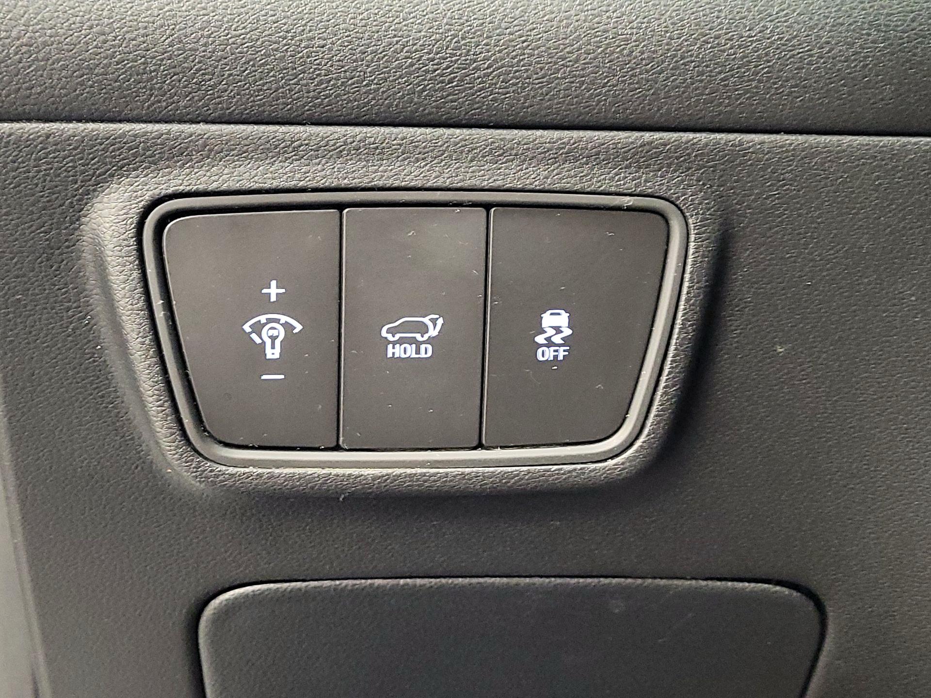 Thumbnail: 2023 Hyundai Tucson - 13