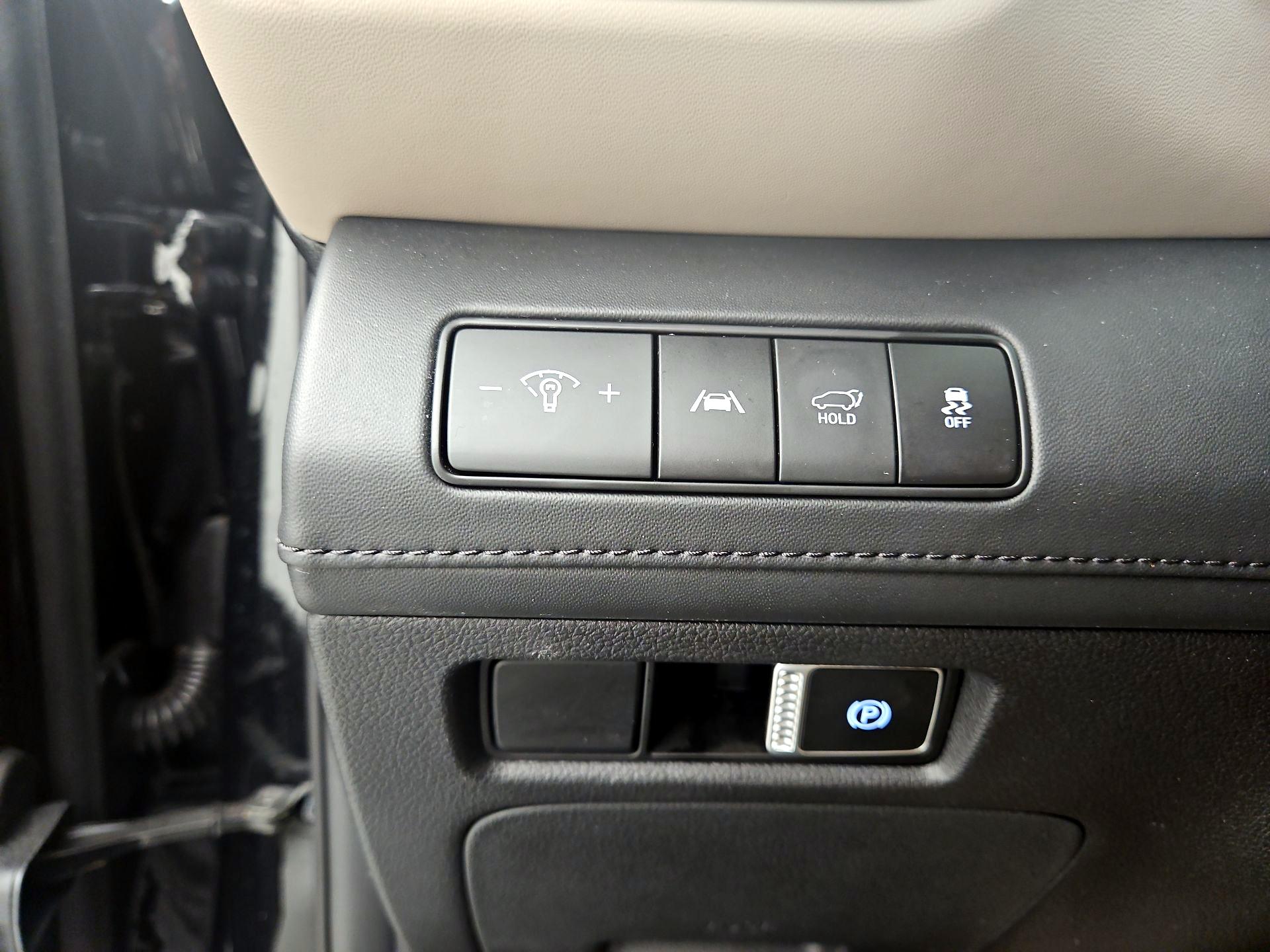 Thumbnail: 2022 Hyundai Santa Fe - 13