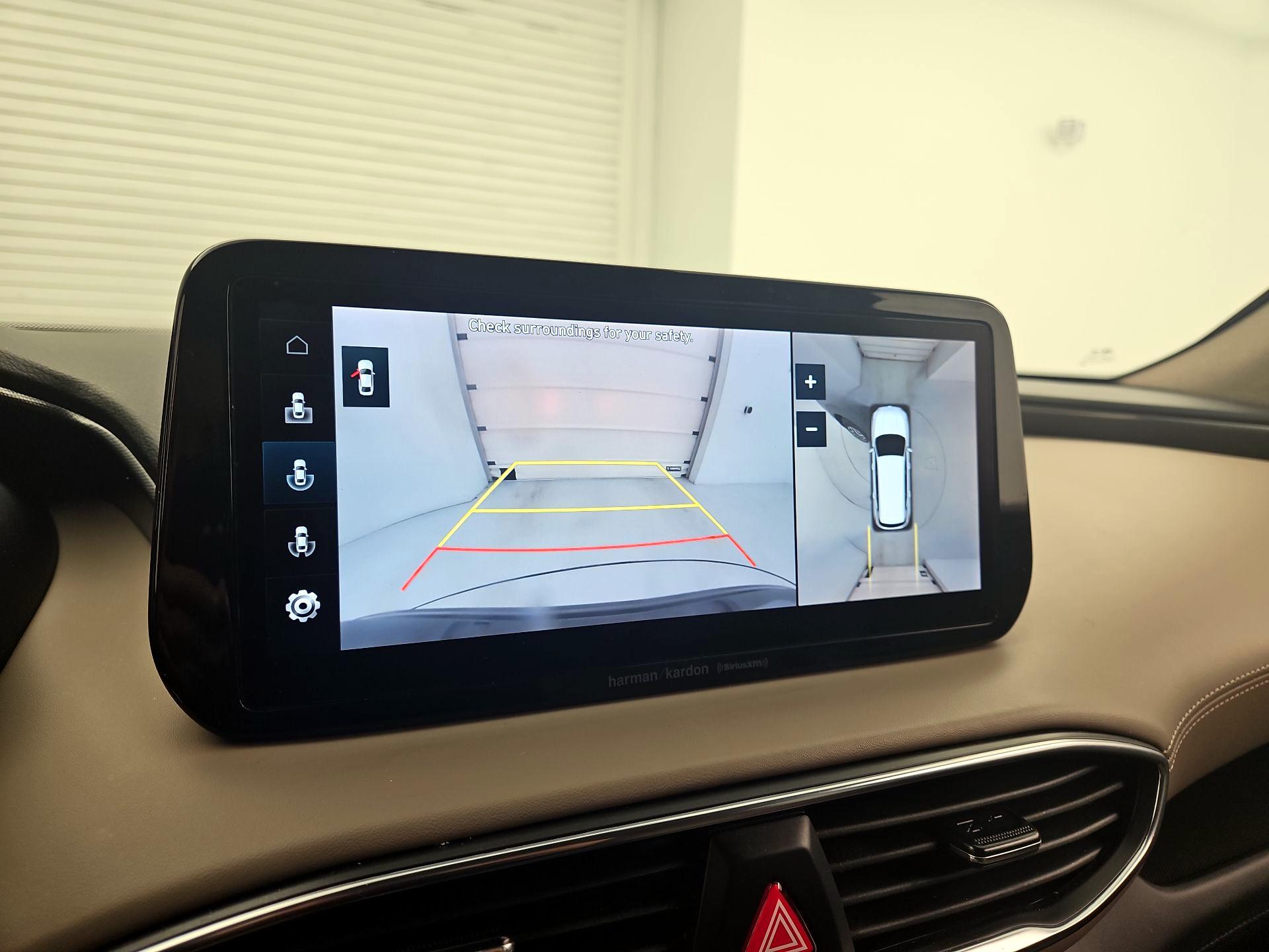 Thumbnail: 2022 Hyundai Santa Fe - 15