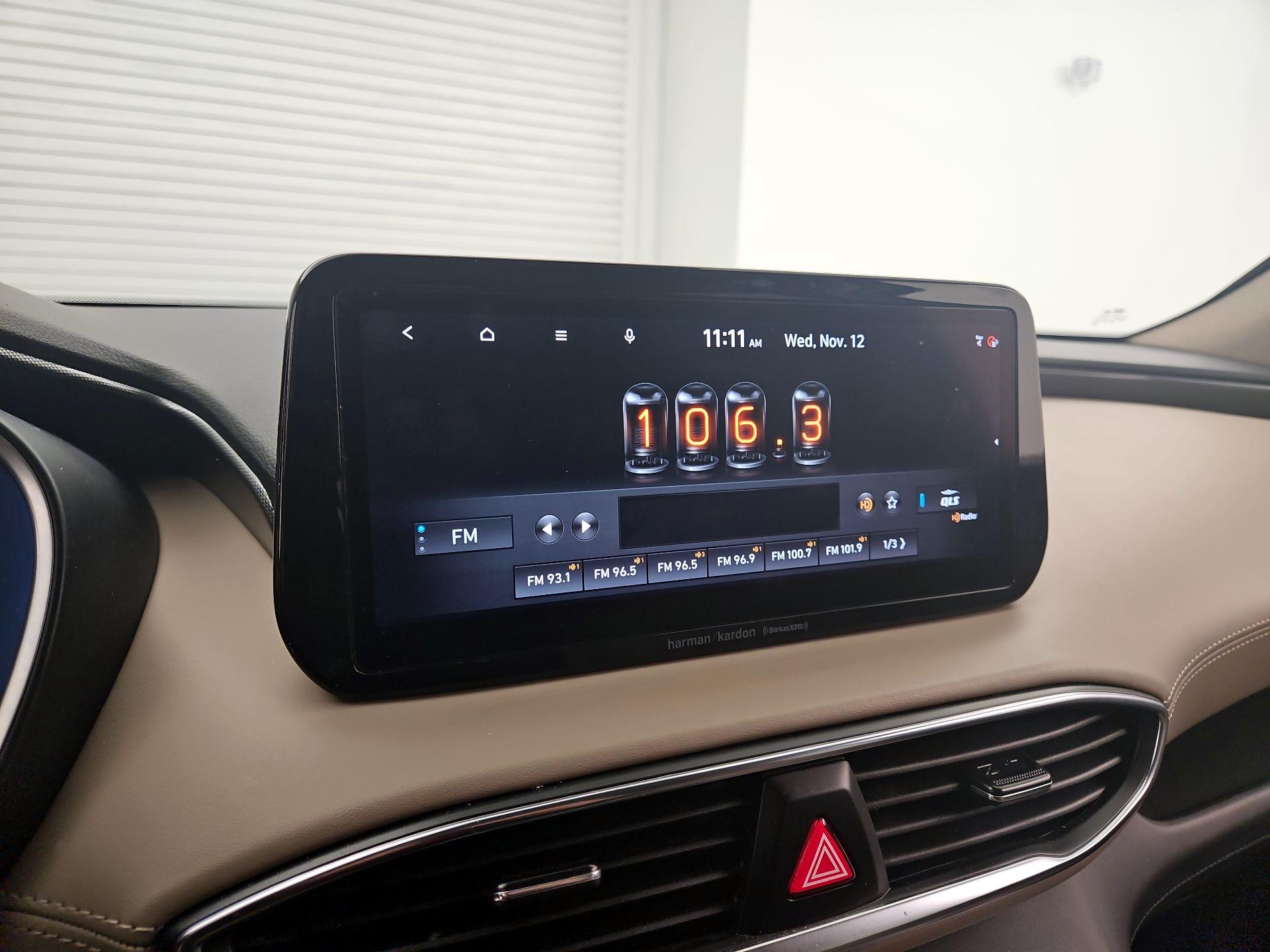 Thumbnail: 2022 Hyundai Santa Fe - 16