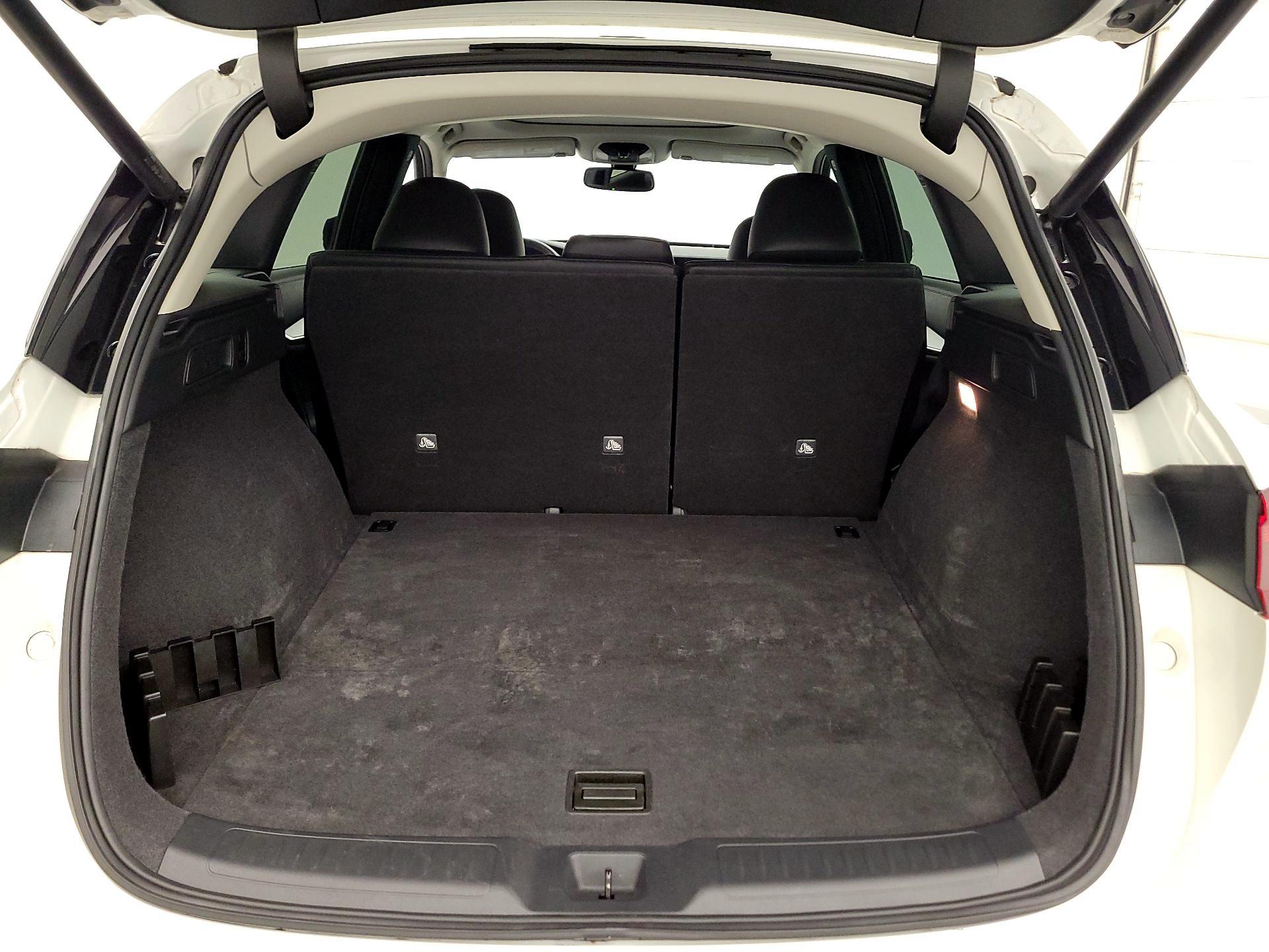 Thumbnail: 2022 INFINITI QX50 - 16