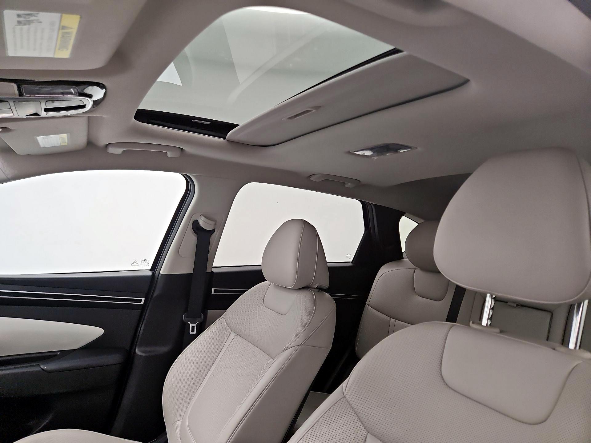 Thumbnail: 2023 Hyundai Tucson - 19