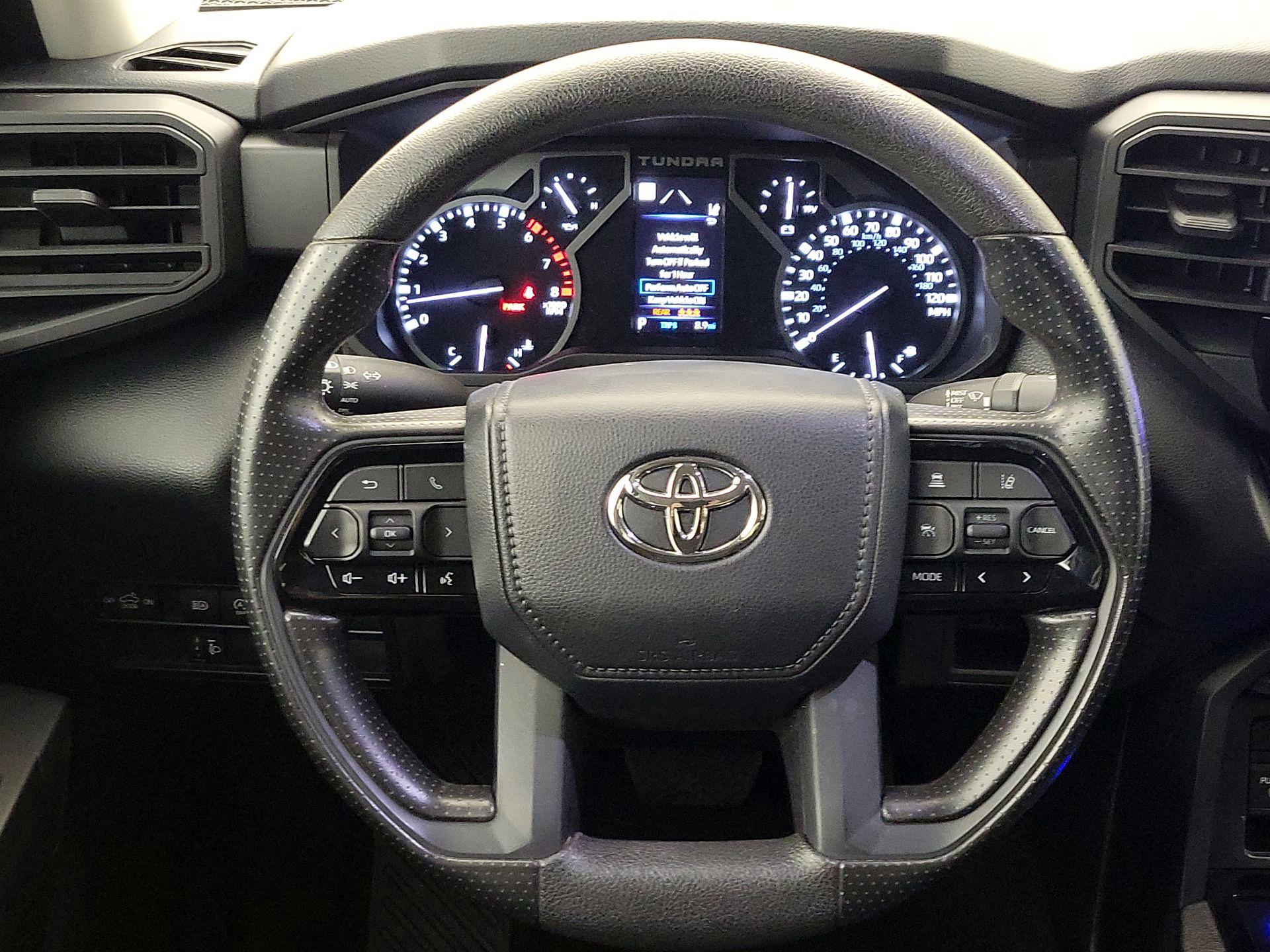 Thumbnail: 2022 Toyota Tundra - 10