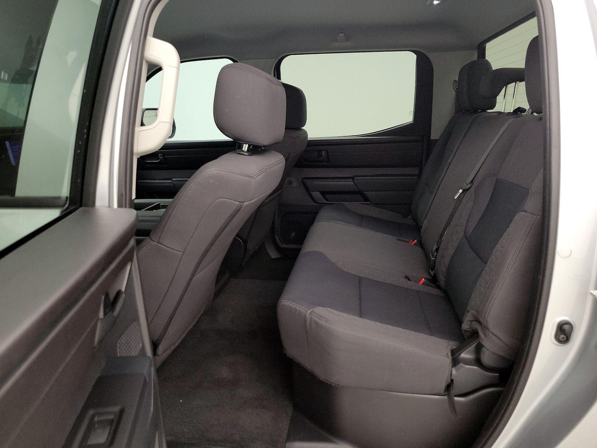 Thumbnail: 2022 Toyota Tundra - 19